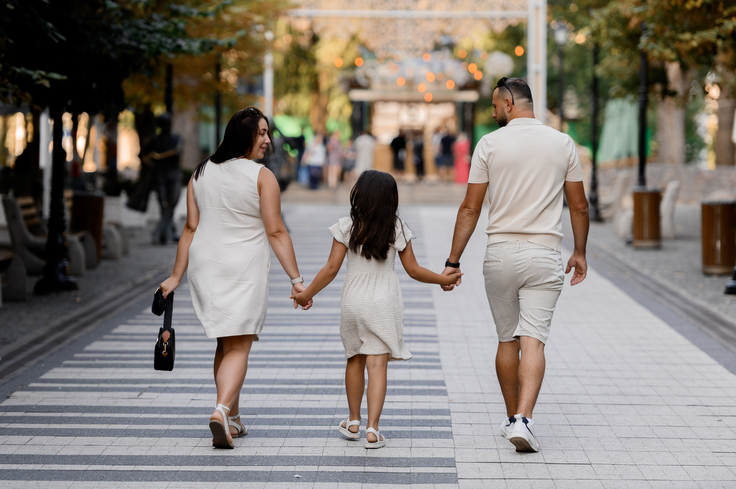 Family Chris & Ivan, Victoria. Wedding photographer from Moldova Alexey Chipchiu