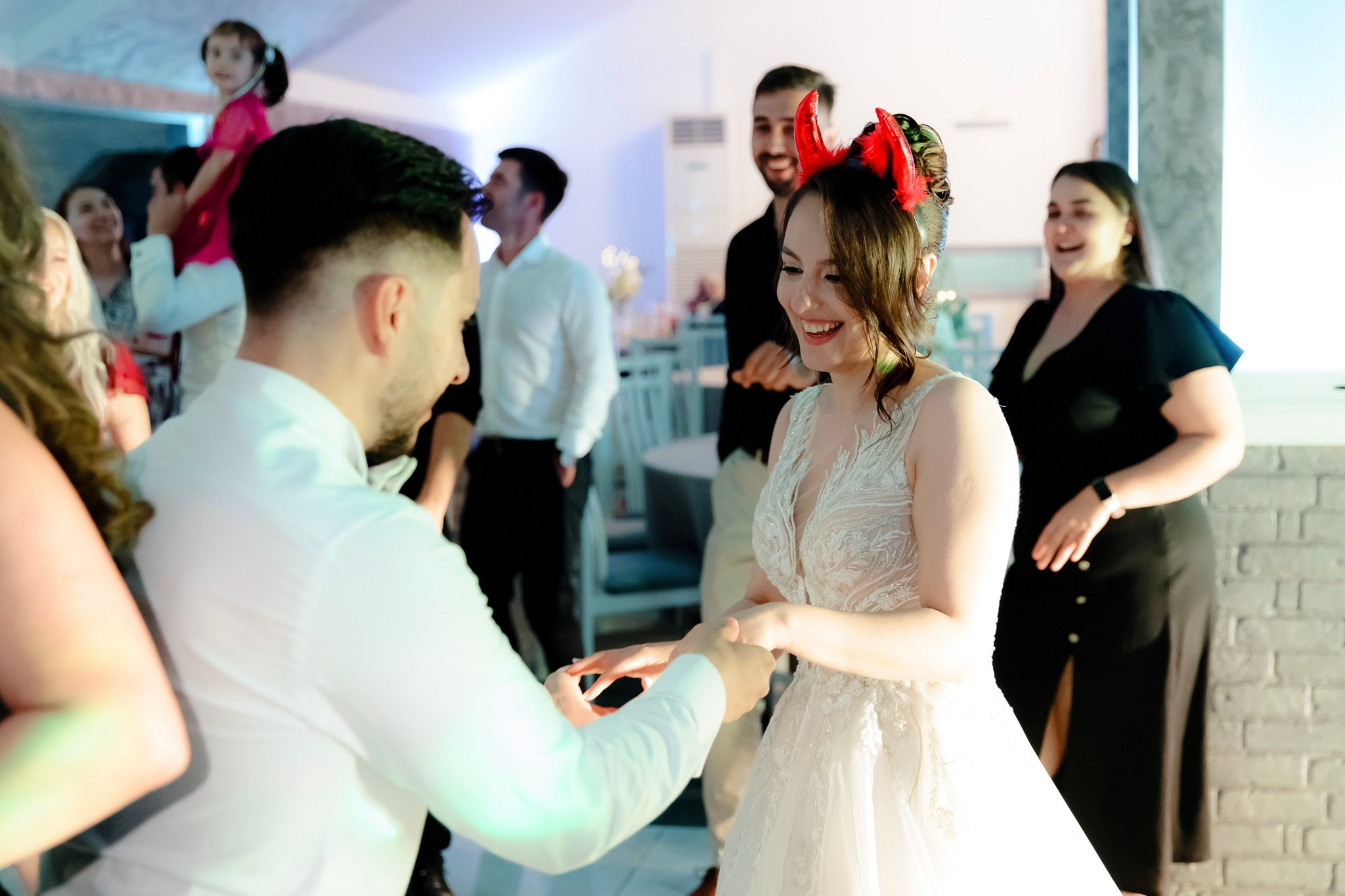 Ioana & Ionuț | Nuntă de poveste la Păstrăvăria Poiana din Mălini județul Suceava. Servicii foto-video profesionale, pentru momente de neuitat