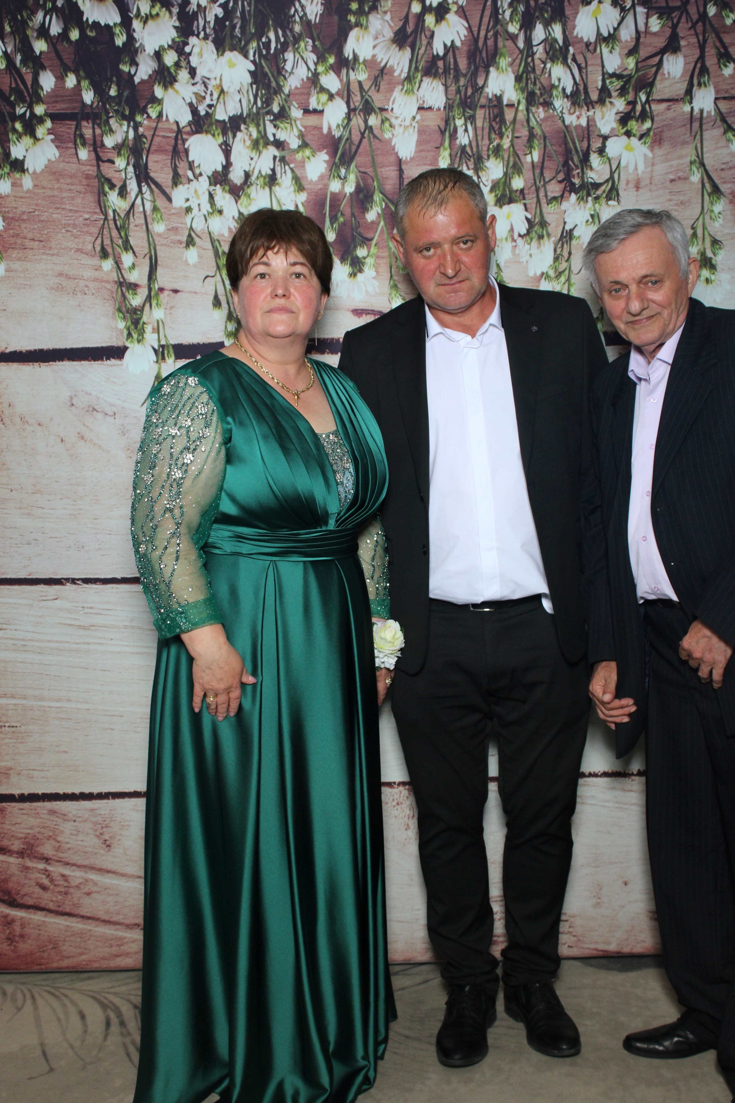 Nunta Denisa & Daniel – Zâmbete și distracție cu Oglinda Amintirilor Suceava
