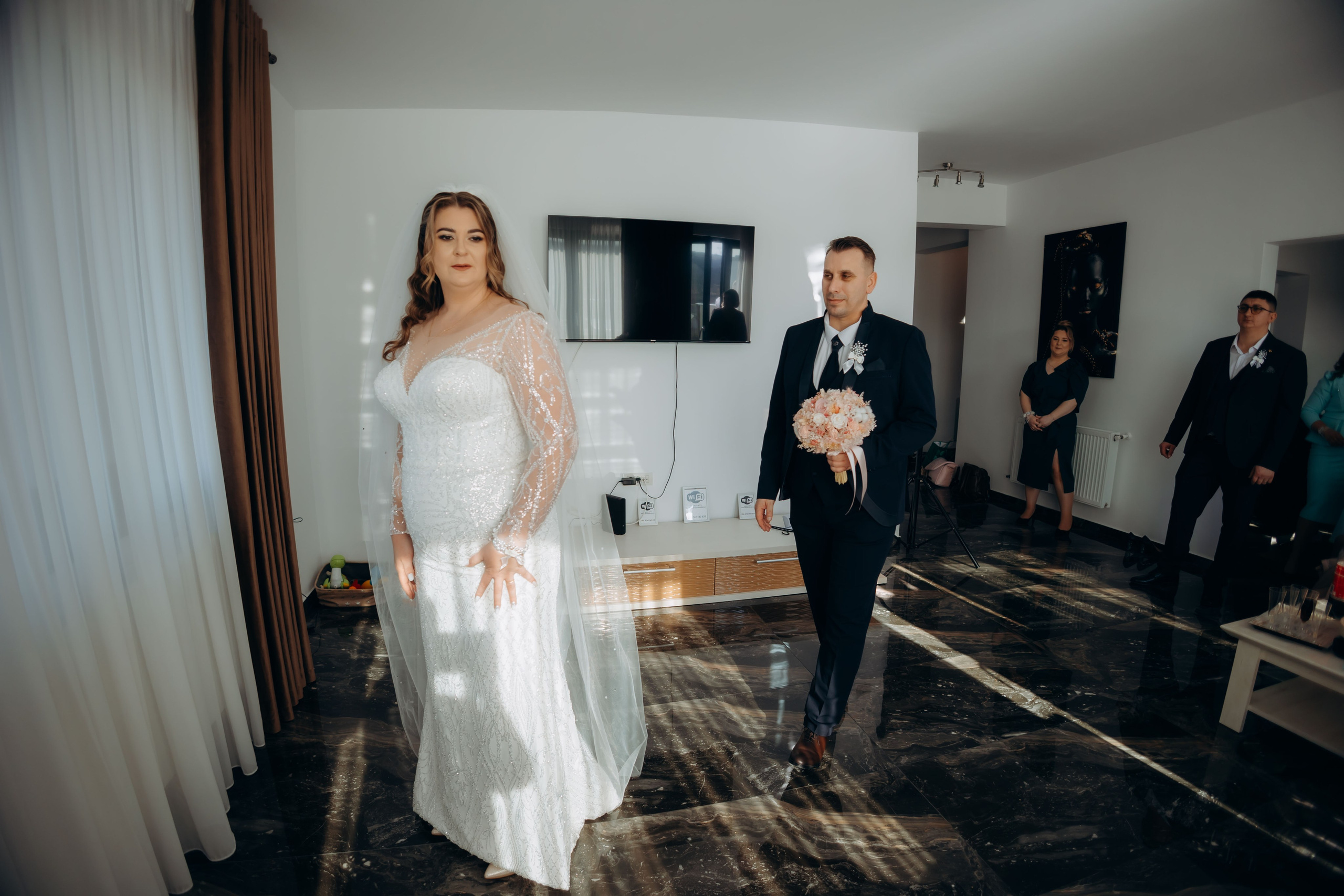 Povestea voastră, regizată de noi |Cristi Turculet Videograf Nuntă Suceava | wedding highlight. Servicii foto-video profesionale, pentru momente de neuitat