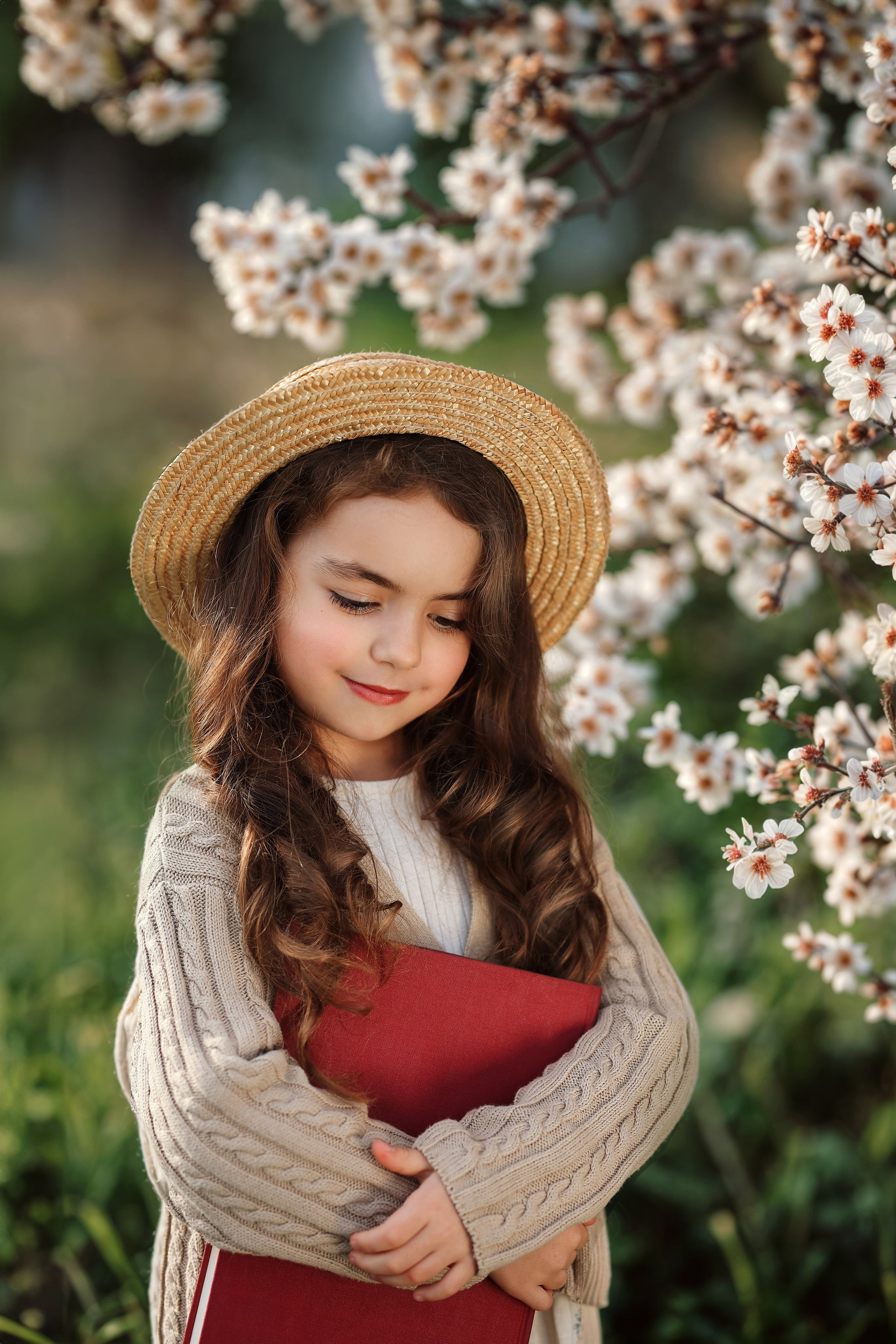 Фотосессия в цветущем миндале. Фотограф в Турции, Анталии, Кемере, Белеке, Сиде, Каше, Калкане, Фетхие