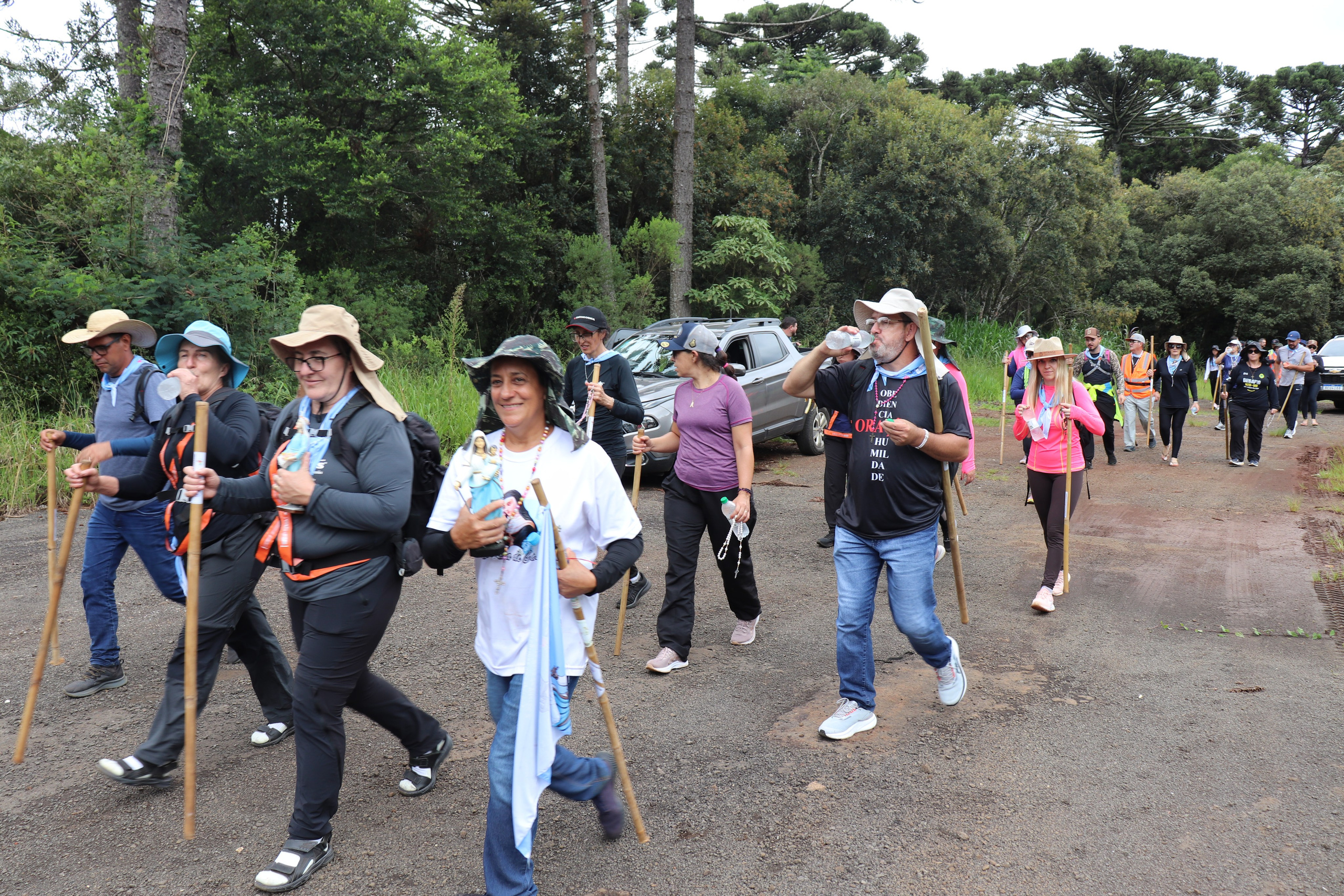 Peregrinação Nossa Senhora de Belém. Handa Produções