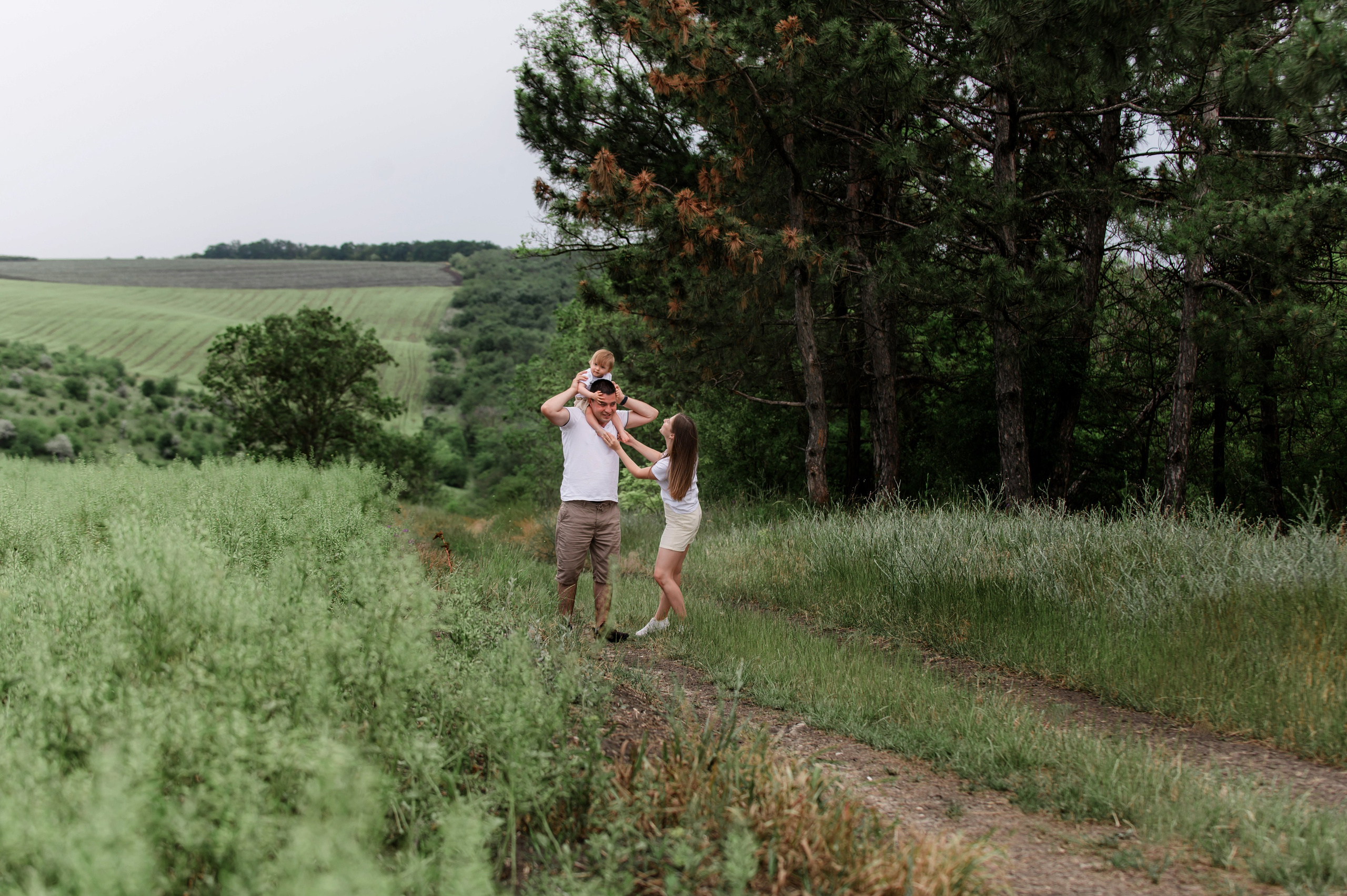 Family Ecaterina. Wedding photographer from Moldova Alexey Chipchiu