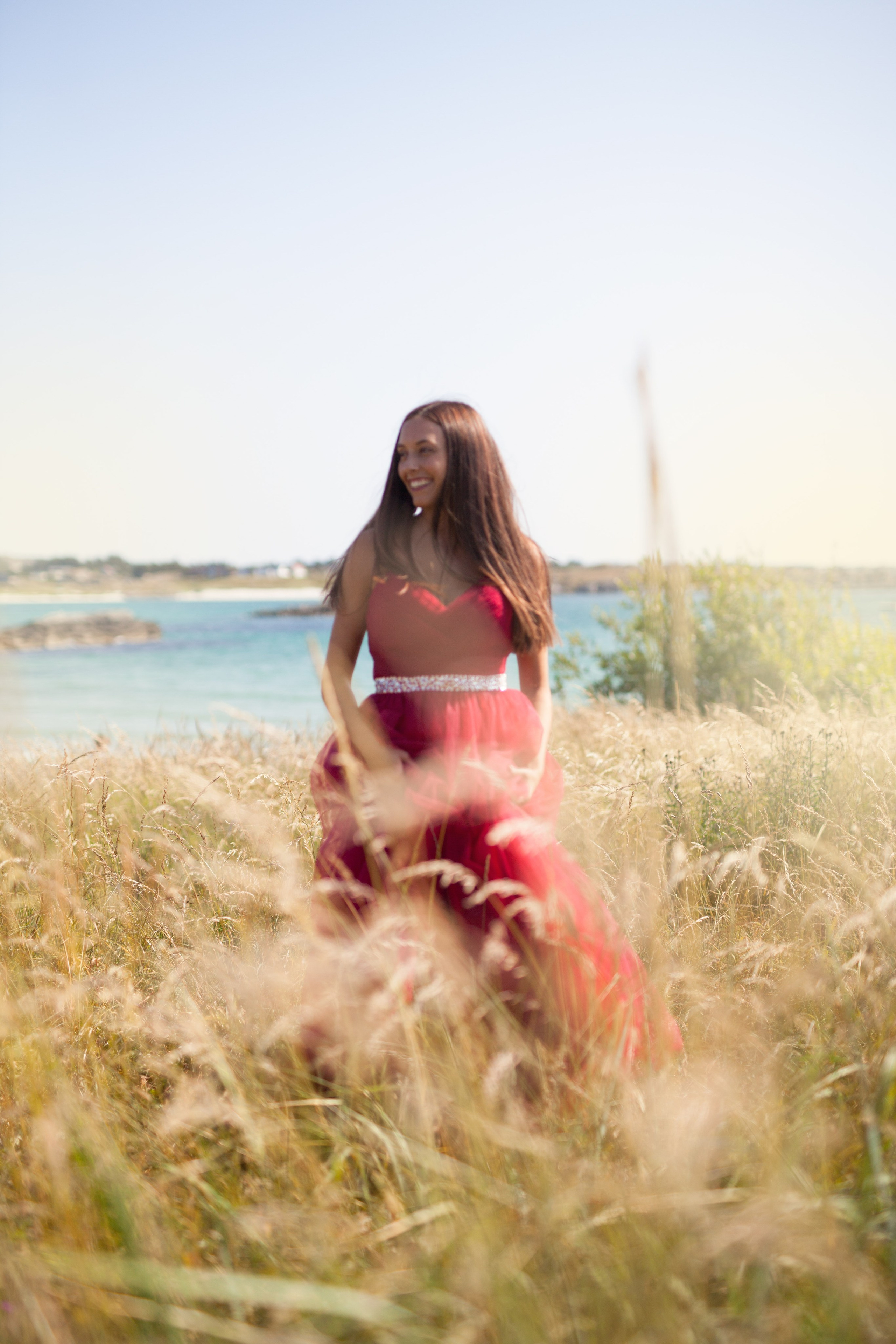 Norwegian coast. Family and real state photographer in Haugesund Dina Vikra