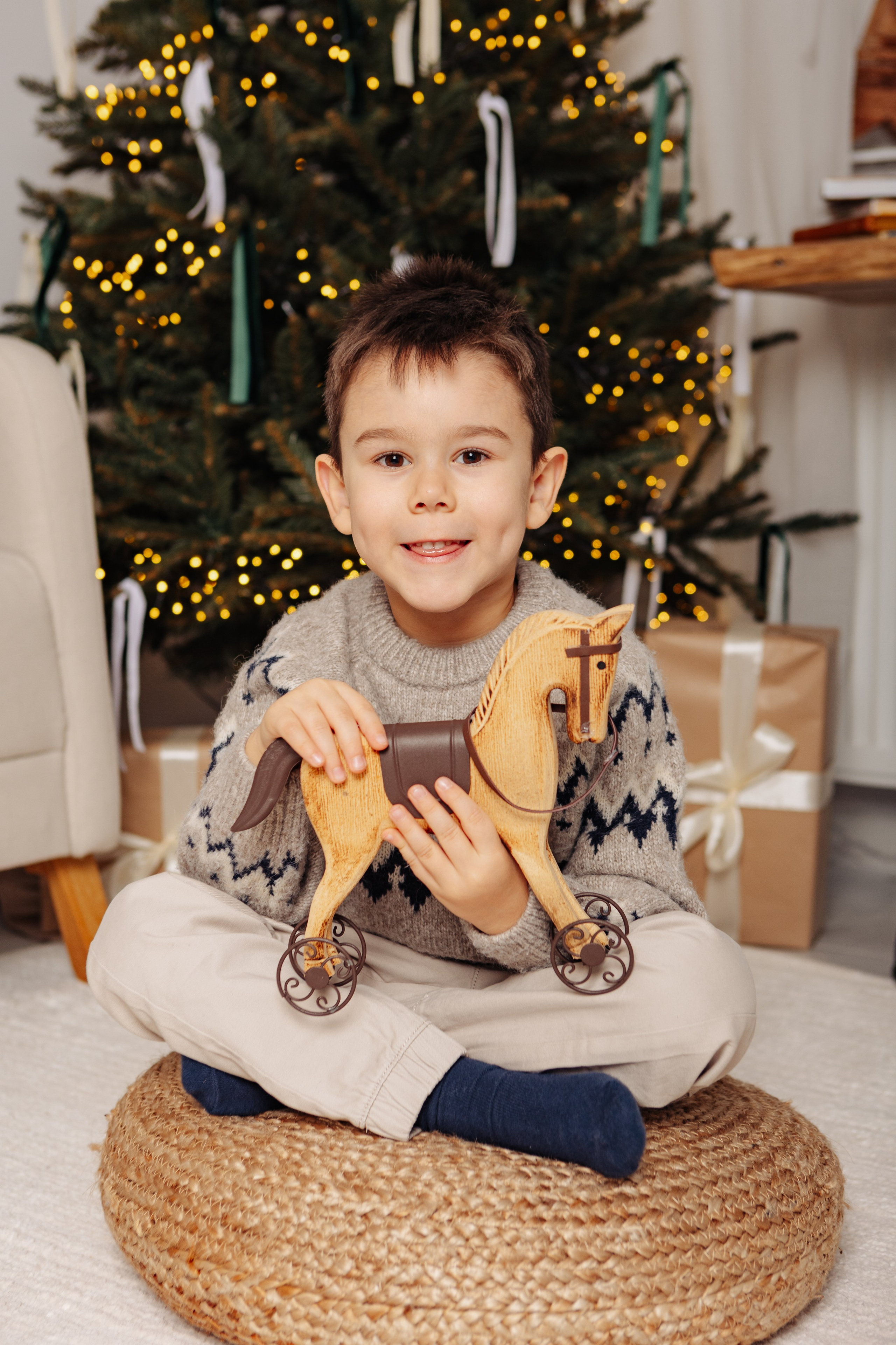 Familia Codreanu. Cristina Andronache fotograf Brașov fotograf de familie fotograf de nunta Brașov