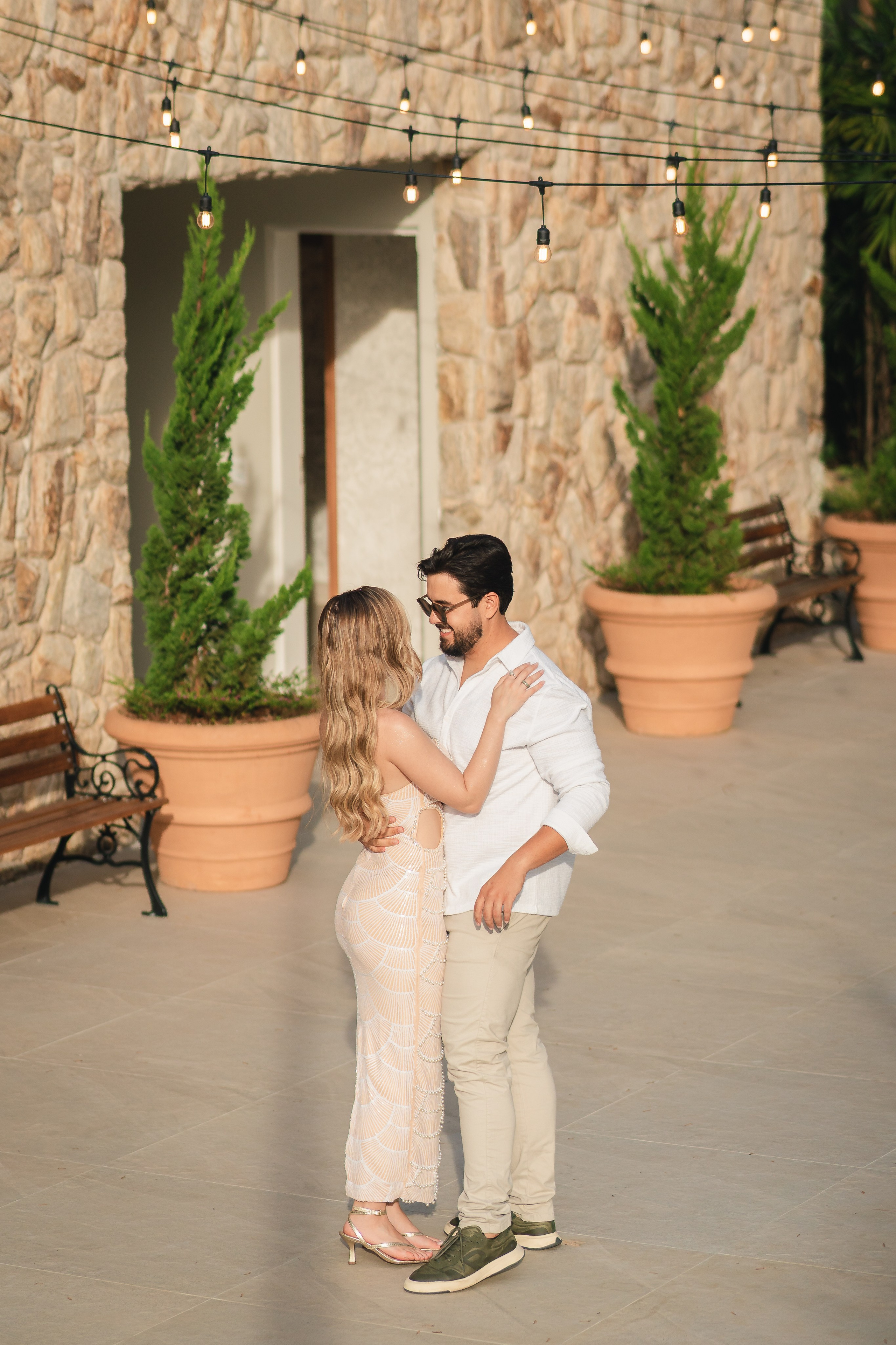 Leticia & Armando. O Casal Dos Noivos