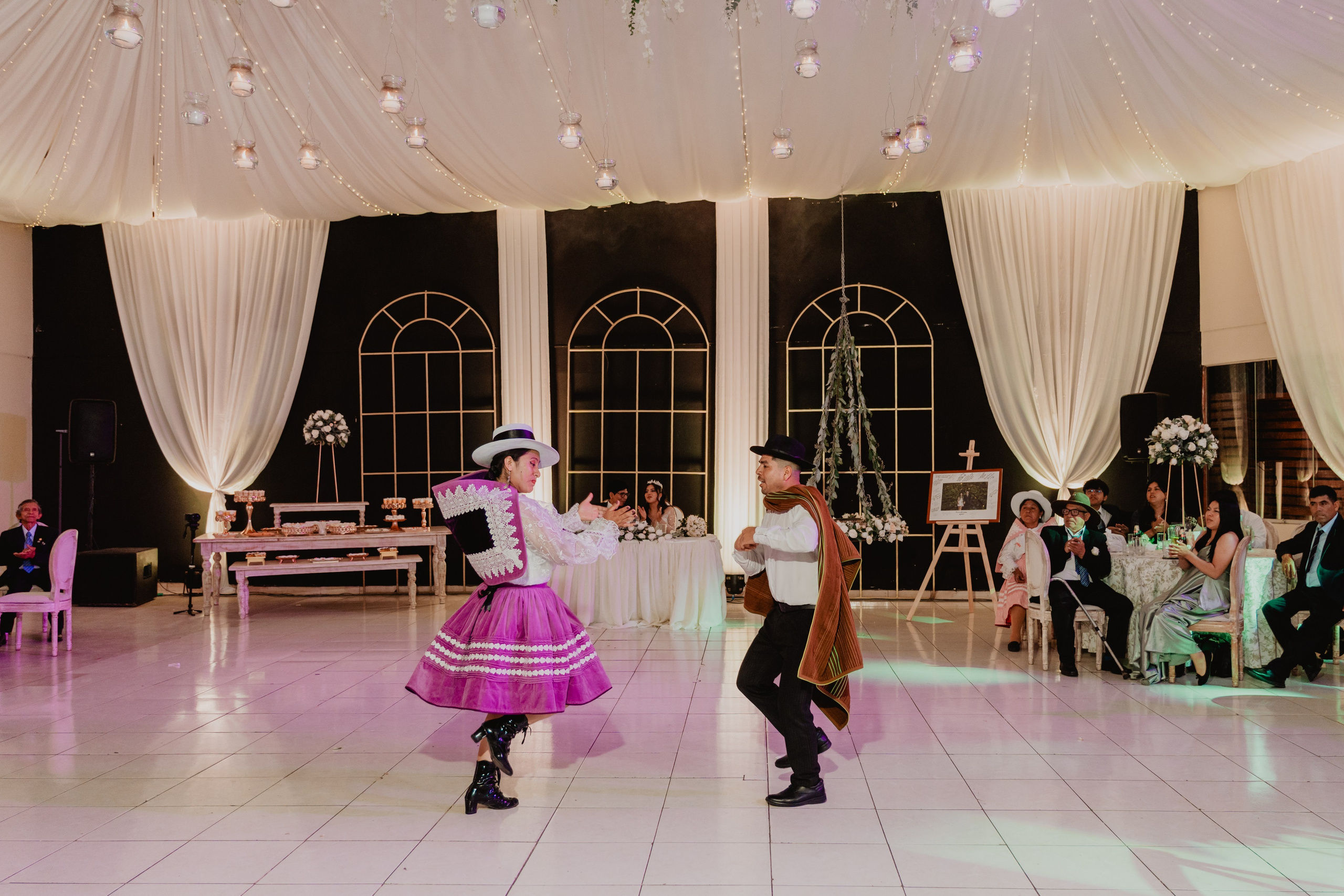 FERNANDO + MARIBEL | BODA RELIGIOSA. Studio KVTA | Fotografía y Video de Bodas en Arequipa