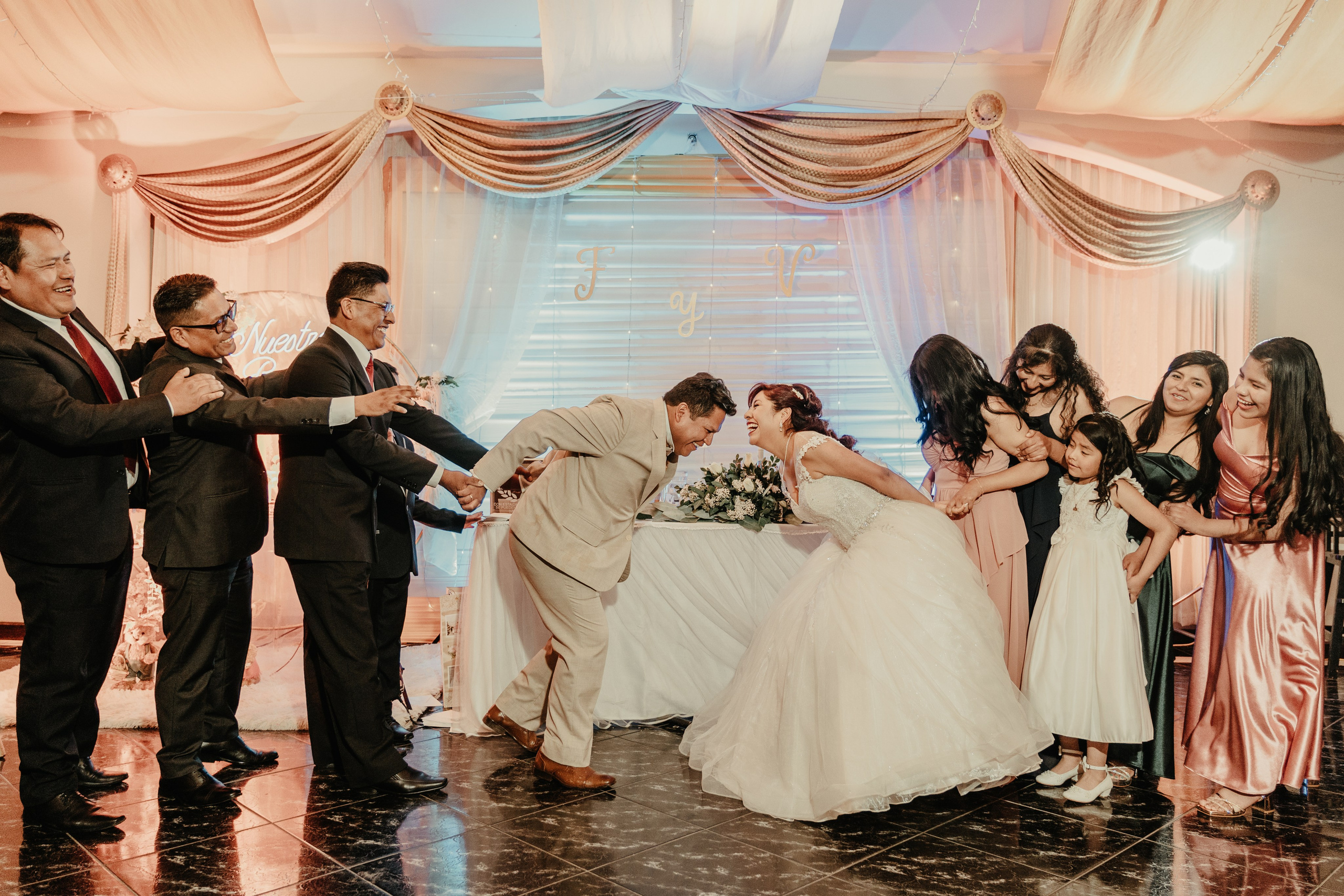 VANESSA + FRANKLIN BODA RELIGIOSA. Studio KVTA | Fotografía y Video de Bodas en Arequipa