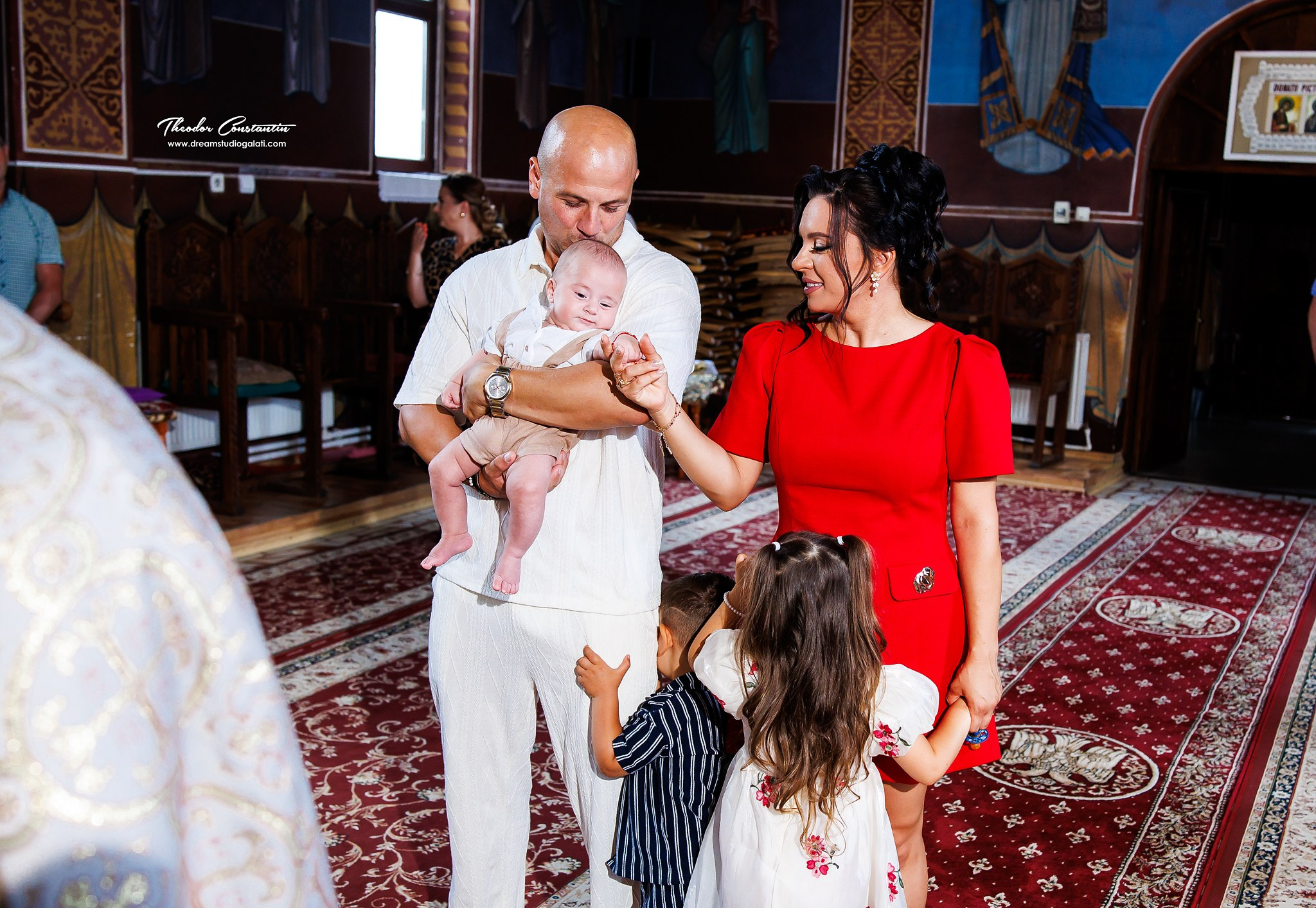 Botez. Dream Studio Galați – ședințe foto profesionale pentru familie, portrete și evenimente
