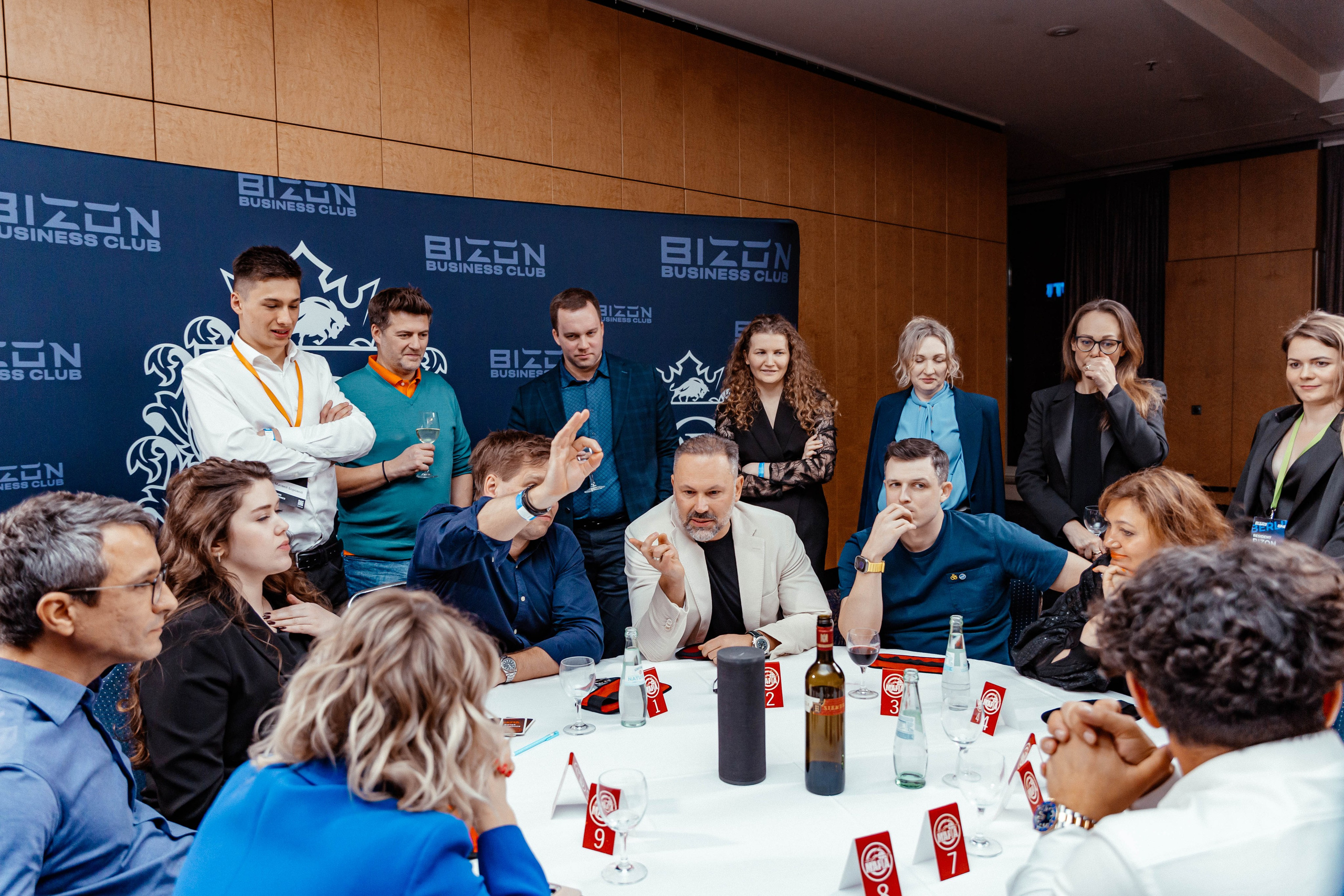 Club Bizon. Portrait family photographer in Berlin Elena Zakh