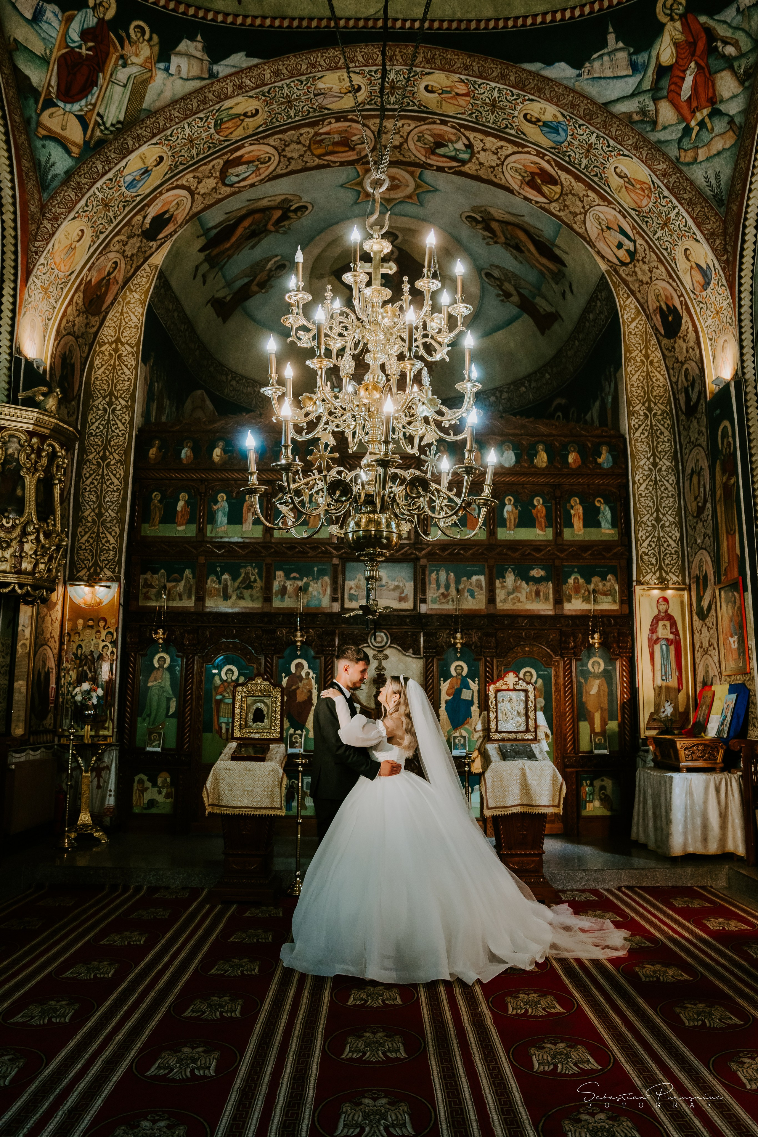 Bianca & Iulian. Sebastian Purusniuc Fotograf - Iasi