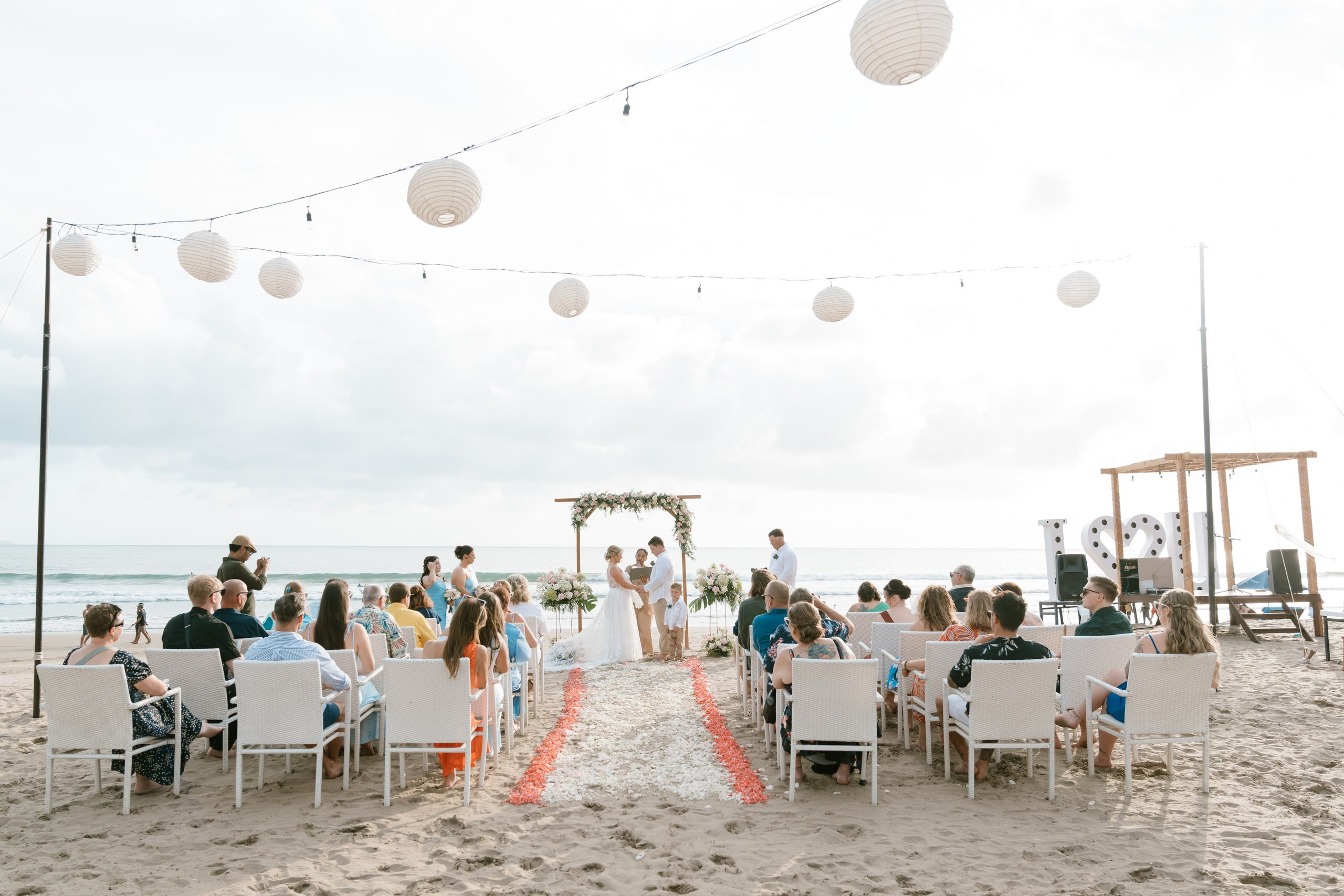 Ethan & Alyshia. Female Photographer in Bali