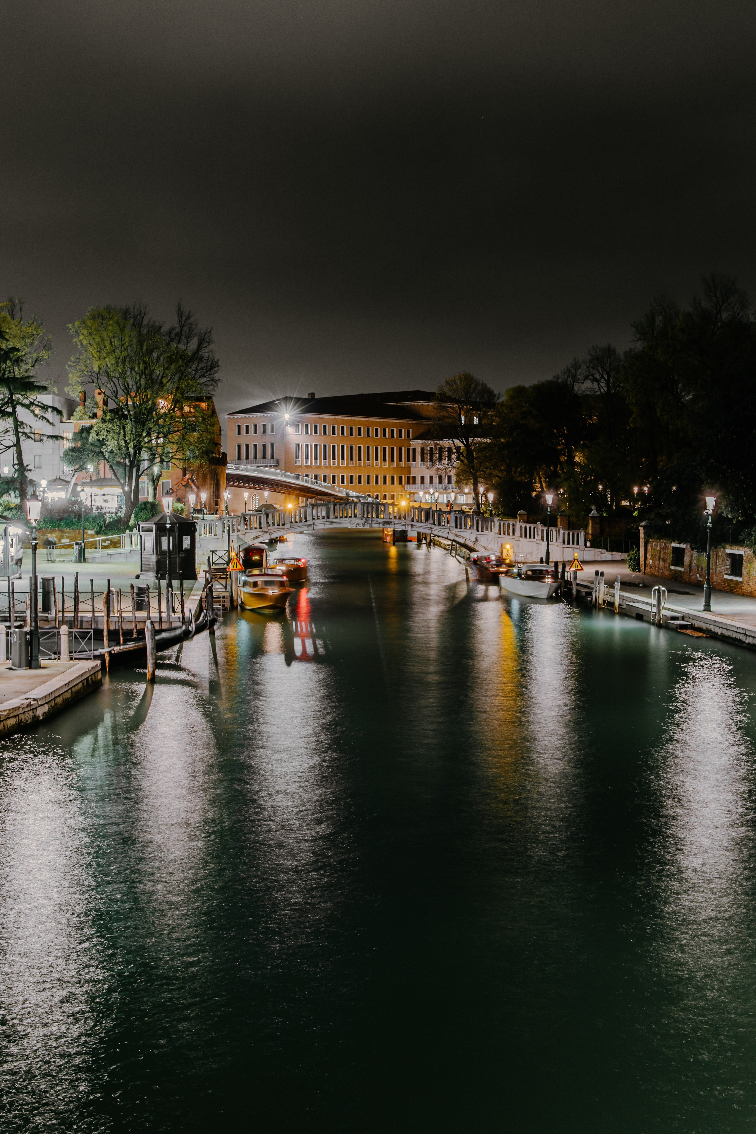 Landscape. Fotografo professionista specializzato in fotografia di matrimoni, cermonie ed eventi!