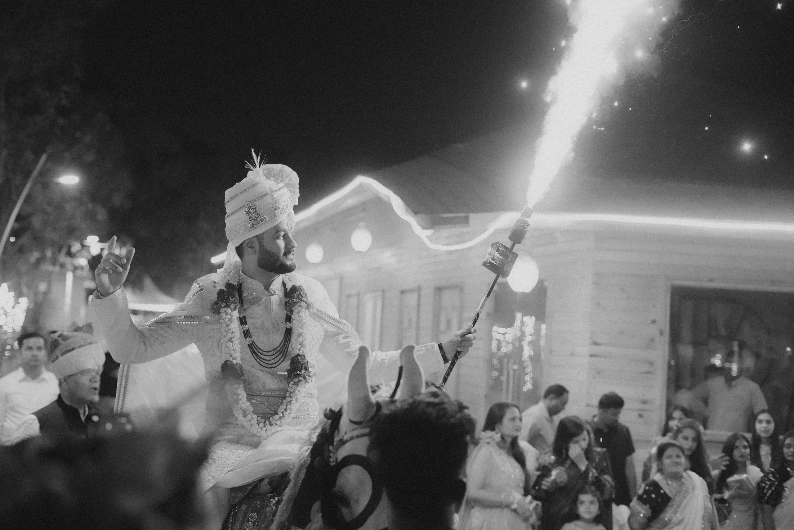 WEDDINGS. Love Emotions Weddings