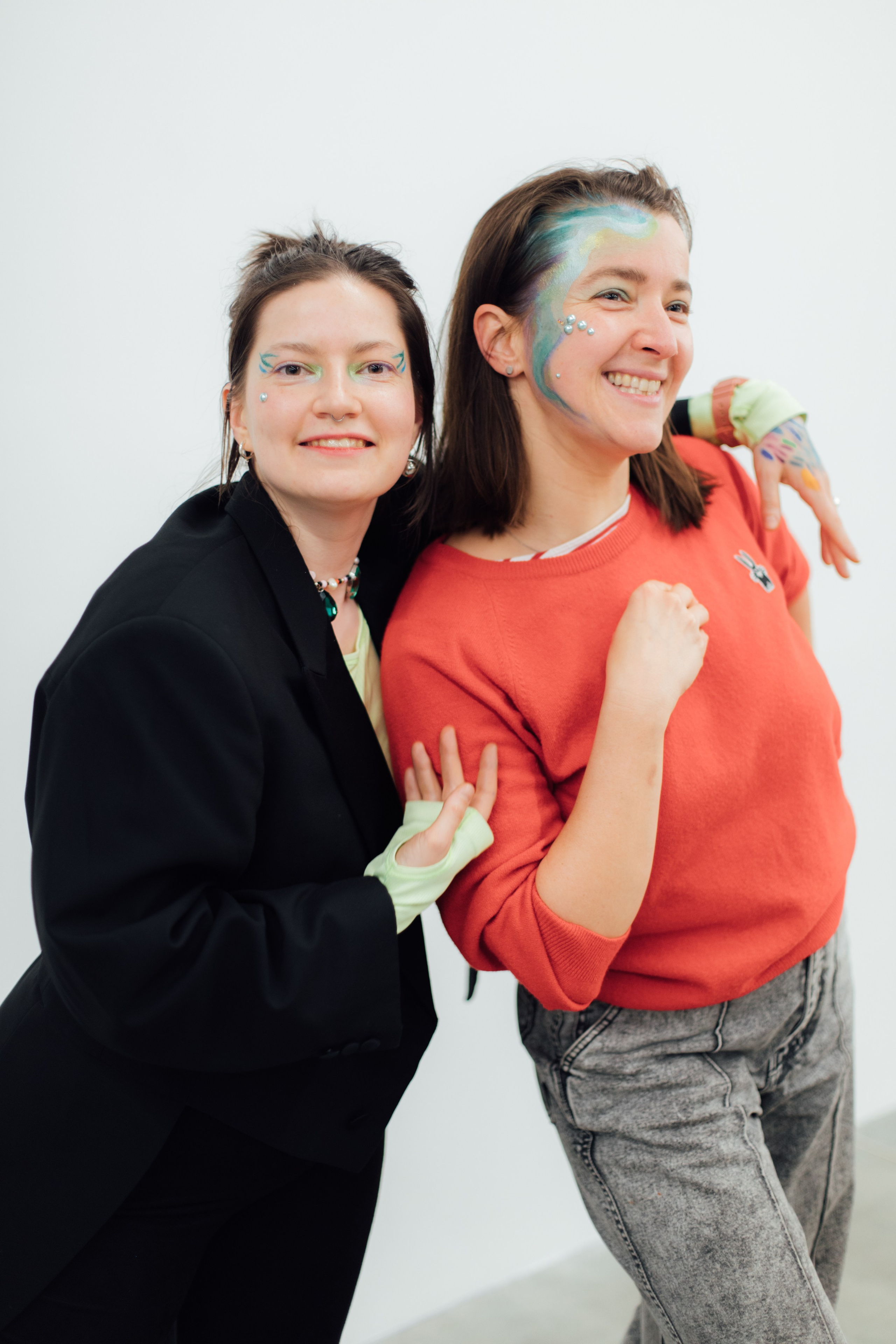 Зачем художники делают это. Alina Kugush