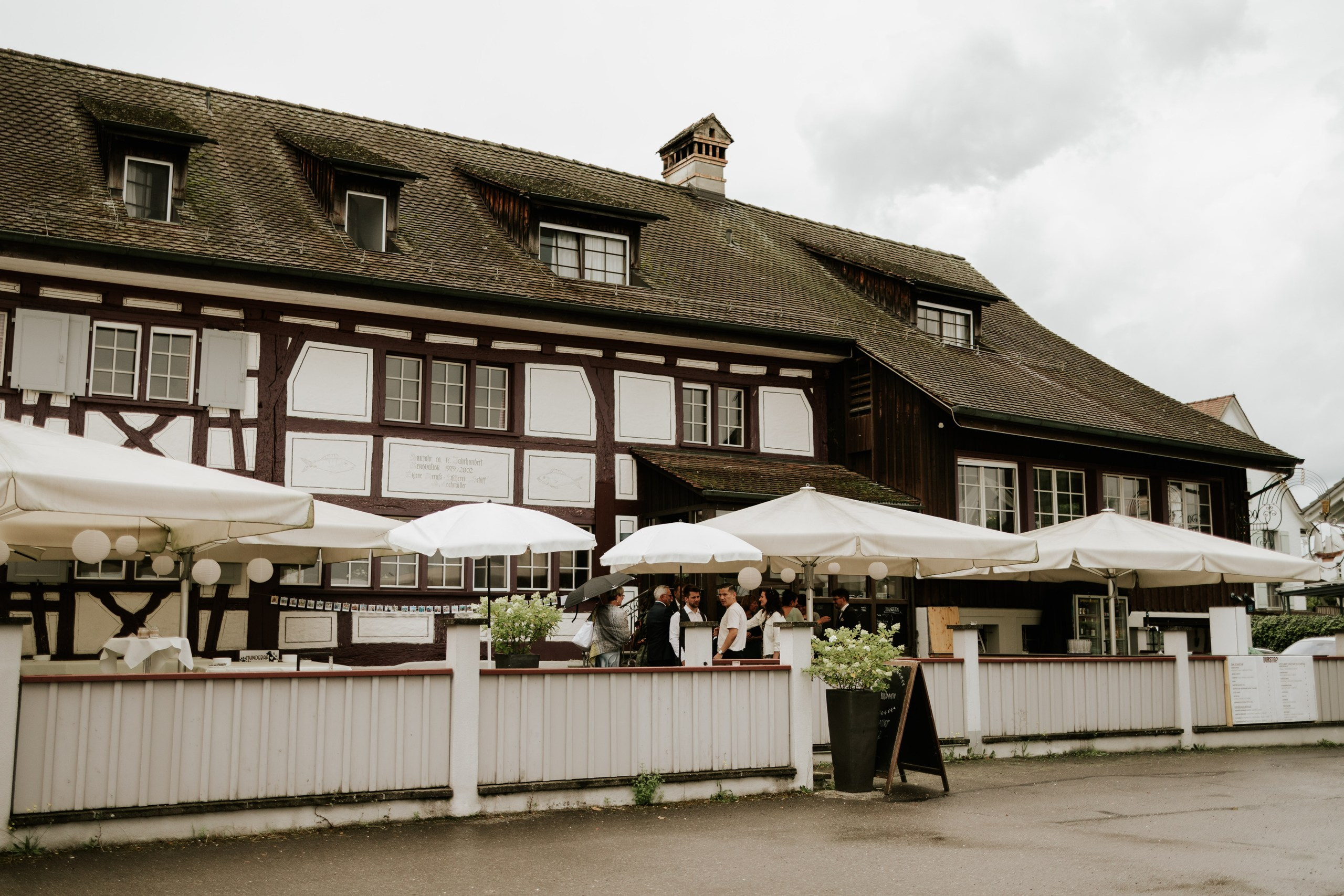 Ganztagesreportage Hochzeit Kesswil am Bodensee, Seegasthof Schiff. Hochzeitsfotografie Schweiz