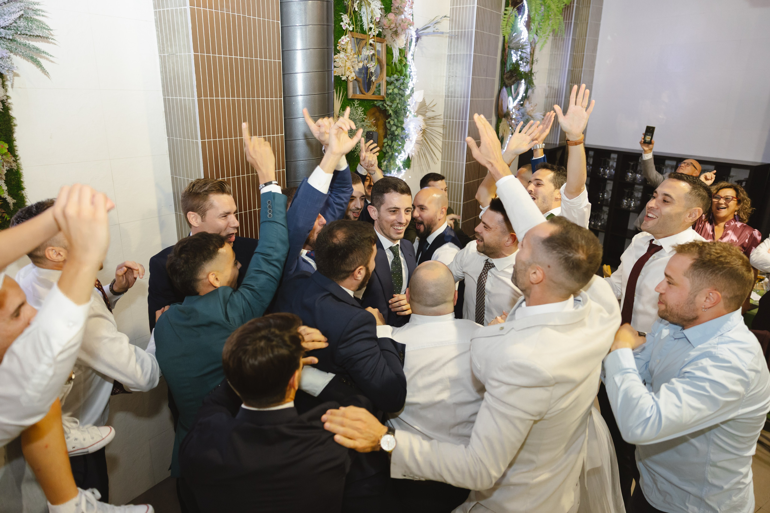 EVA & GUILLE. Fotógrafo y Videografo de bodas y eventos