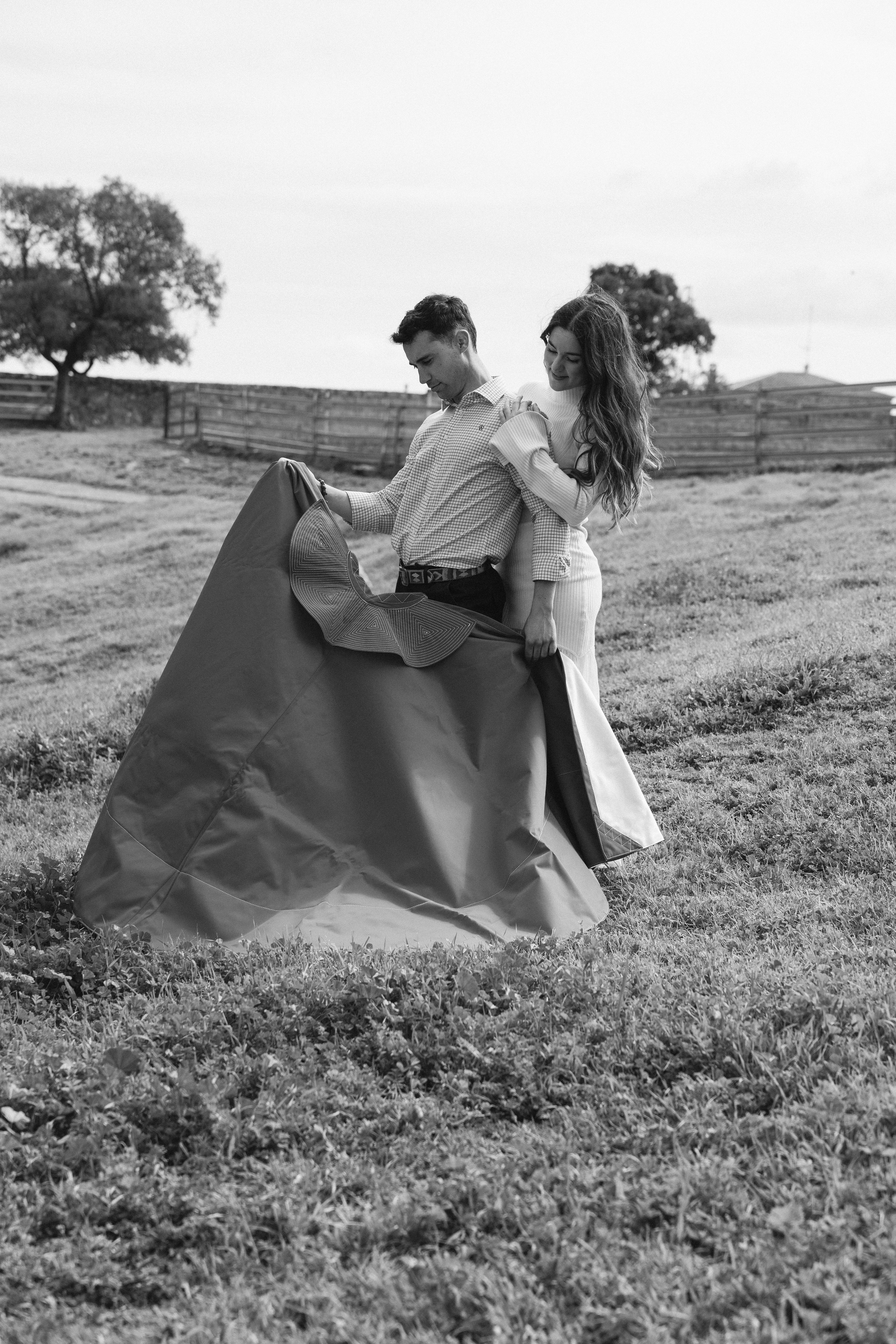 PREBODA EN UNA GANADERÍA DE TOROS. Fotógrafo y Videógrafo de bodas y eventos