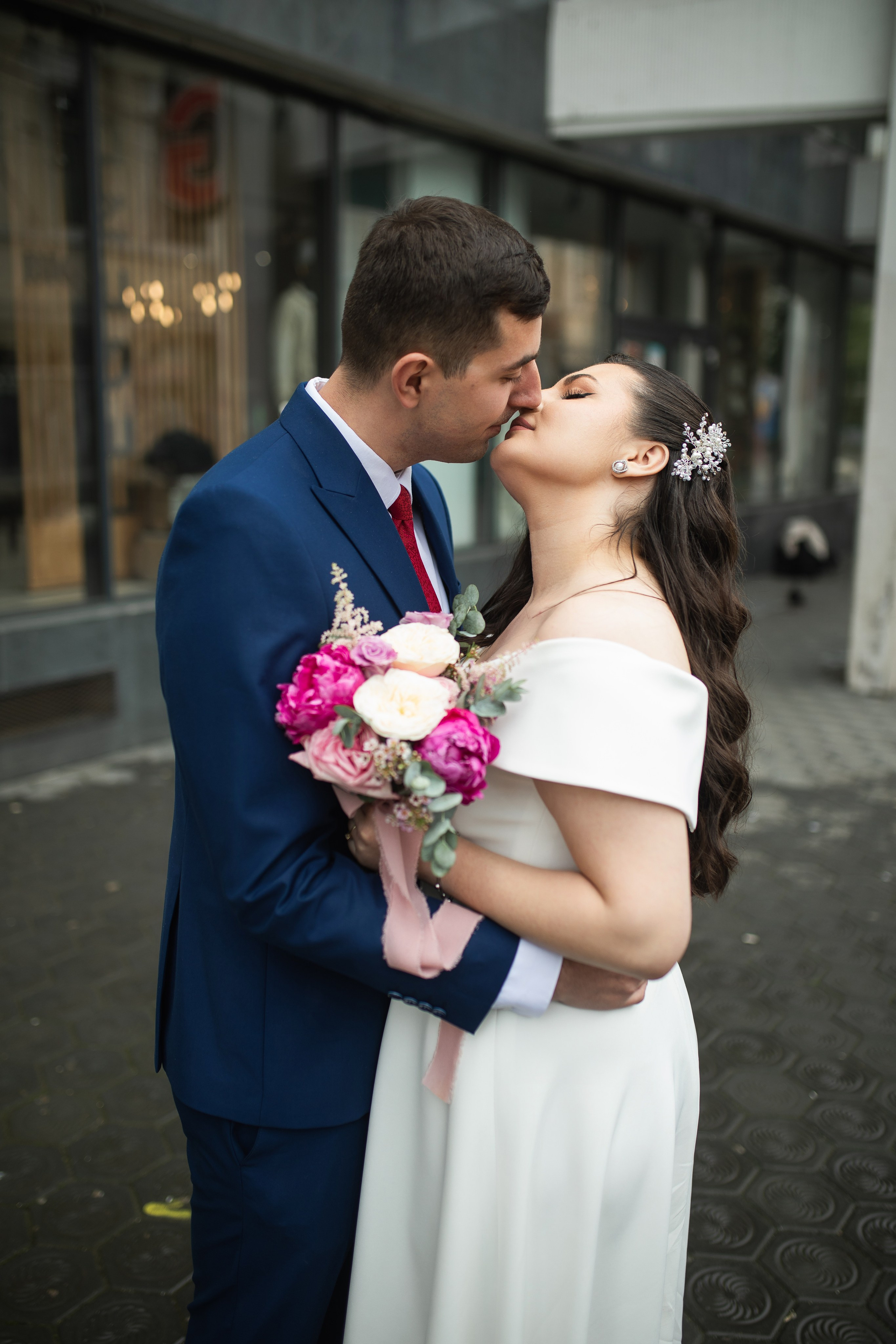 Iuliana & Cristian. Vlad Aconstantinesei Photographer