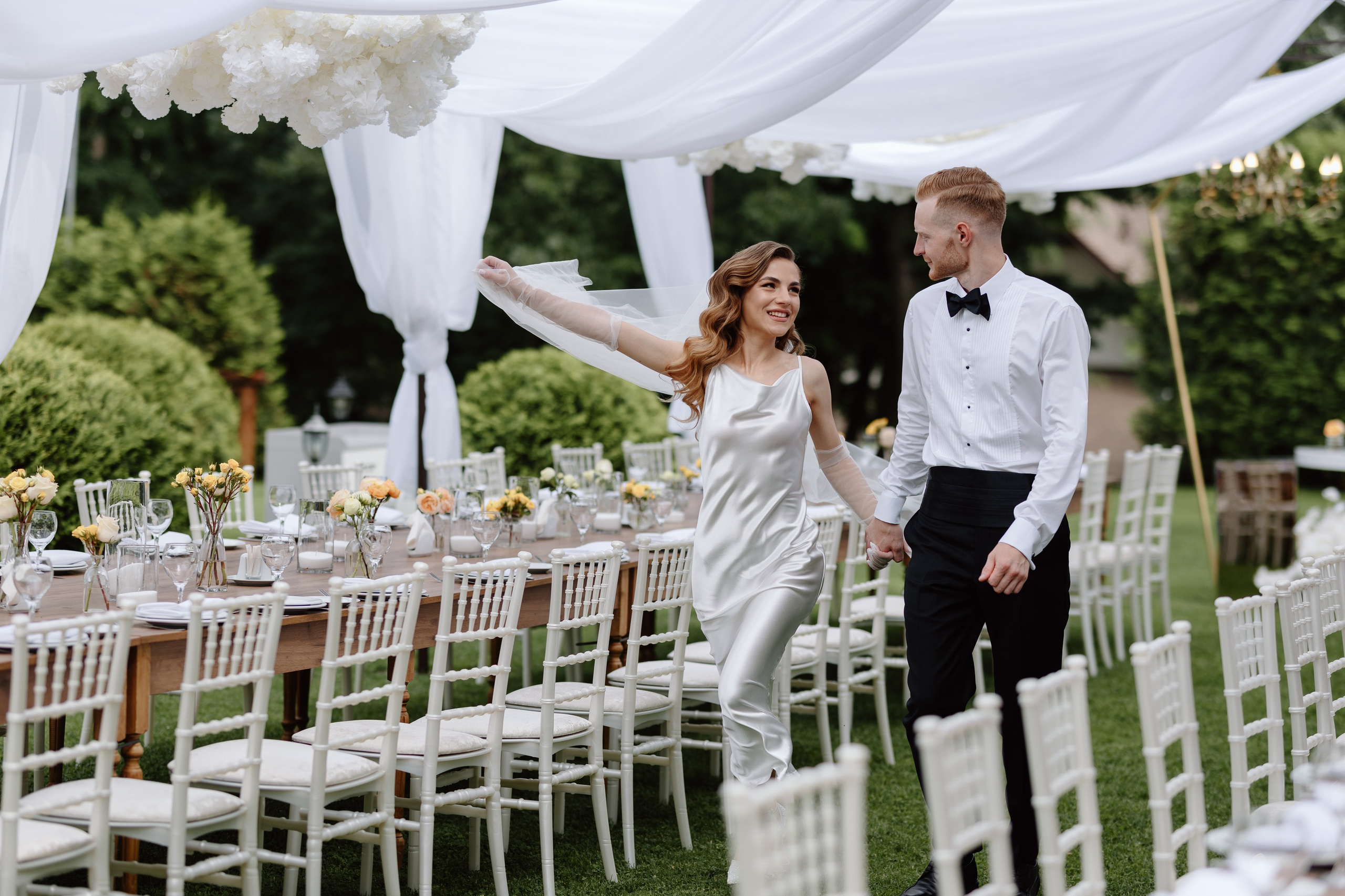 Corina & Dumitru. Main