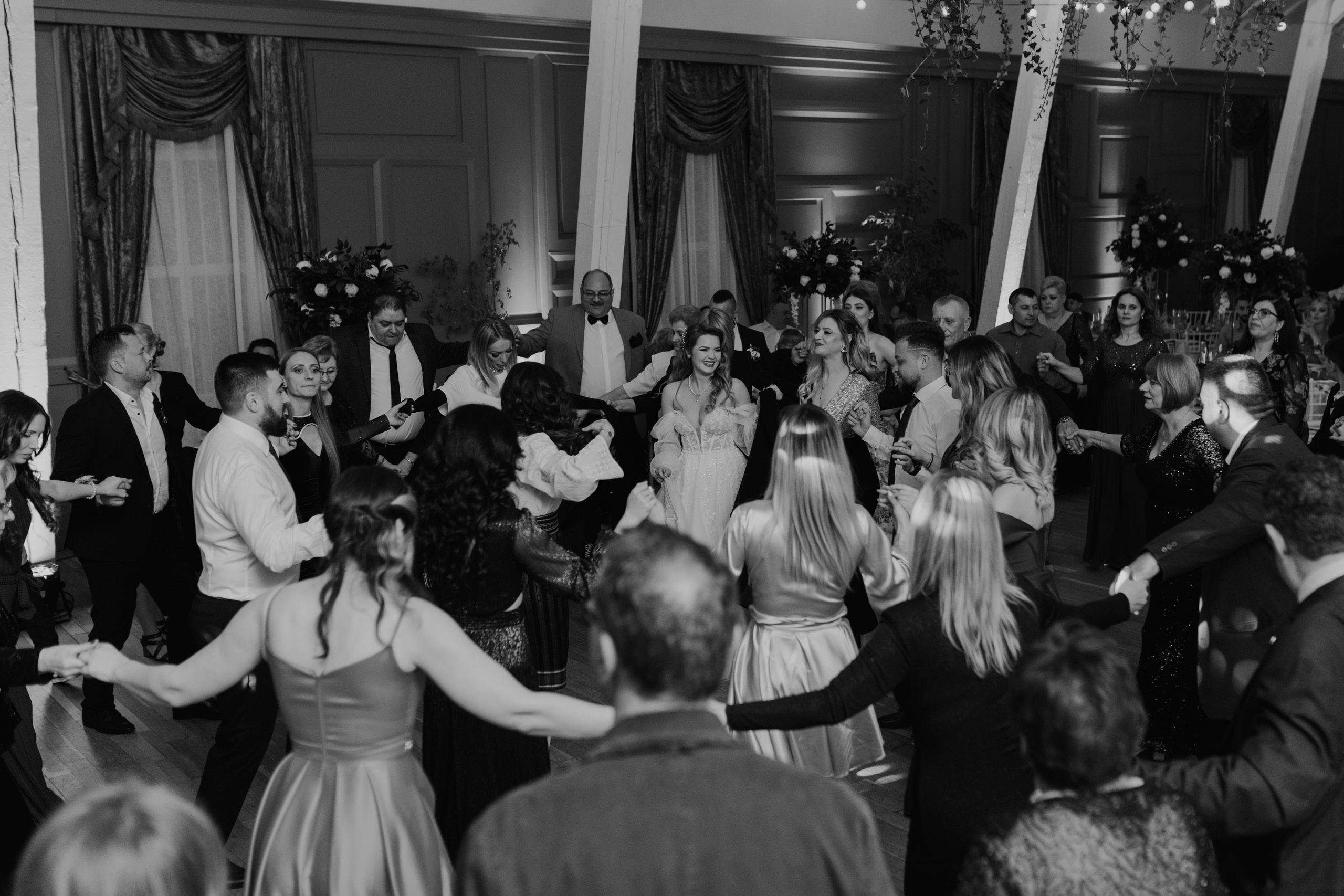 Nicoleta & Lucian. Main