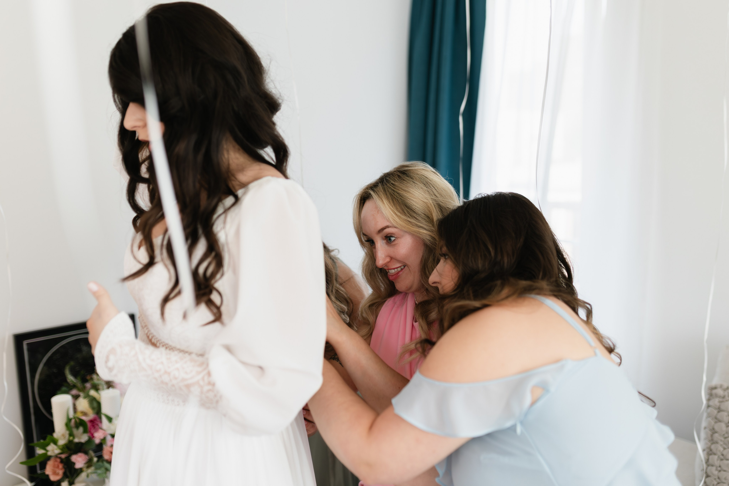 Flori & Cosmin. Main