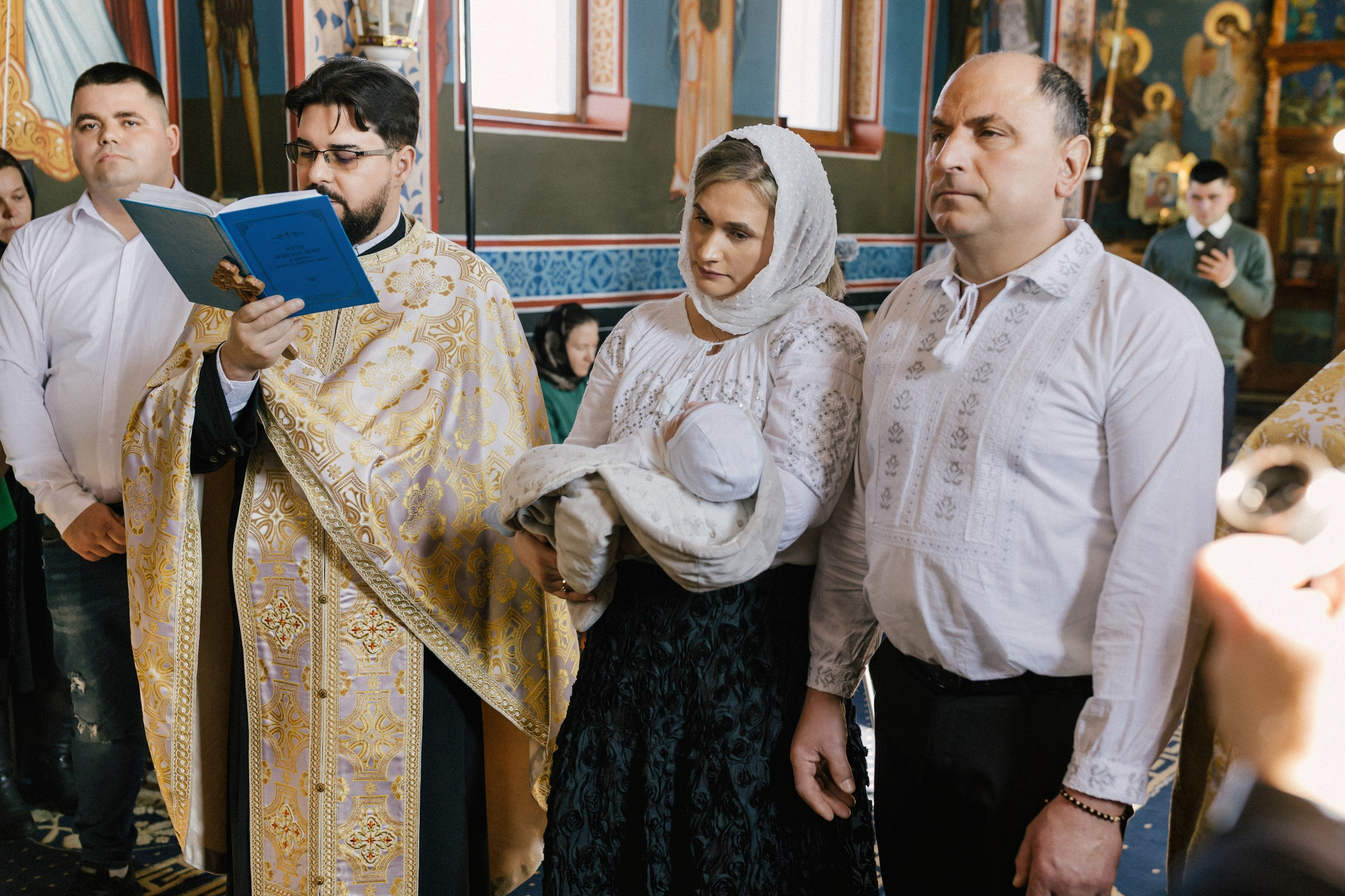 botez Luca Nectarie 22 februarie 2026 fotograf profesionist	•	fotograf botez Botoșani Luca Nectarie biserică	•	părinți Răzvan și Ramona botez copil emoții familie	•	nași Marin și Rodica botez copil fotografie profesională	•	detalii botez lumânare cristelniță biserică România	•	copil Luca Nectarie în brațe la botez moment emoționant	•	familie fericită la botez copil fotograf Alin Chirilă	•	fotografie botez naturală lumină caldă biserică	•	portret copil botez Luca Nectarie fotograf profesionist	•	momente autentice botez România familie și nași	•	slujbă botez copil imagini emoționante biserică	•	fotograf botez Iași și Botoșani Alin Chirilă - nunta--fotograf-profesionist-botosani  - fotografie-nunta-romantica - imagini-nunta-in-natura-alin-chirila-fotograf  - fotografii-cuplu-indragostit-nunta-botosani  - sedinta-foto-miri-andrei-iustina-alinofotostudio  - amintiri-din-nunta-realizate-de-fotograf-profesionist  - povestea-nuntii-andrei-si-iustina-in-imagini-alinofotostudio-fotograf evenimente- evenimente Botoșani -fotograf Suceava - fotograf Iași- servicii foto. servicii foto Botoșani. servicii foto video Botoșani. otograf-nunta-botosani-fotograf nunta. fotograf evenimente. fotograf nunta Botoșani. Alin chirila. Alin chirila fotograf. Alinofotostudio.- servicii foto. servicii foto Botoșani. servicii foto video Botoșani. fotograf nunta. fotograf evenimente. fotograf nunta Botoșani. Alin chirila. Alin chirila fotograf. Alinofotostudio.fotograf stare civilă,poze stare civilă,album foto stare civilă,servicii foto suceava,fotograf evenimente suceava,fotograf nuntă suceava,poze cununie civilă,ședință foto stare civilă,sesiune foto suceava,fotograf profesionist suceava,fotograf botosani,stare civila botosani,alinofotostudio,alin chirila fotograf.servicii foto. servicii foto Botoșani. servicii foto video Botoșani. fotograf nunta. fotograf evenimente. fotograf nunta Botoșani. Alin chirila. Alin chirila fotograf. Alinofotostudio.fotograf stare civilă,poze stare civilă,album foto stare civilă,servicii foto suceava,fotograf evenimente suceava,fotograf nuntă suceava,poze cununie civilă,ședință foto stare civilă,sesiune foto suceava,fotograf profesionist suceava,fotograf botosani,stare civila povestitor prin fotografiebotosani,alinofotostudio,alin chirila fotograf,servicii foto. servicii foto Botoșani. servicii foto video Botoșani. fotograf nunta. fotograf evenimente. fotograf nunta Botoșani. Alin chirila. Alin chirila fotograf. Alinofotostudio.fotograf stare civilă,poze stare civilă,album foto stare civilă,servicii foto suceava,fotograf evenimente suceava,fotograf nuntă suceava,poze cununie civilă,ședință foto stare civilă,sesiune foto suceava,fotograf profesionist suceava,fotograf botosani,stare civila botosani,alinofotostudio,alin chirila fotograf,cununie religioasă botoșani,andreea și neculai,capela militară botoșani,foto conacul zăicești,fotograf nuntă botoșani,fotograf cununie religioasă,foto evenimente botoșani,poze cununie capela militară,ședință foto zăicești,fotograf profesionist botoșaniMire și mireasă – Sergiu & Liliana – ziua nunții, 2024  - Emoții în ziua nunții – Sergiu și Liliana  - Dansul mirilor – fotografie artistică nuntă 2024  - Sedinta foto romantică în natură – Sergiu & Liliana  - Rochia de mireasă și detalii de nuntă elegan-Album de cununie civilă Florin și Anda – Fotografii profesionale realizate de Alin Chirilă în Botoșani -fotograf prin fotografie-Ședință foto Trash the Dress pe muntele Rarău cu Iulian și Iuliana – fotografie de cuplu, natură montană, emoție autentică surprinsă de Alin Chirilă, povestitor prin fotografie.- "Iulian și Iuliana pe crestele Rarăului – fotografie Trash the Dress în natură"  - "Cuplu îmbrățișat la apus pe muntele Rarău – ședință foto după nuntă"  - "Rochie de mireasă în vânt pe munte – Trash the Dress Rarău-1. Iulian și Iuliana pe muntele Rarău – ședință foto Trash the Dress în natură, cu peisaj montan spectaculos  2. Cuplu în îmbrățișare pe Rarău – emoție autentică surprinsă după nuntă  3. Rochie de mireasă în bătaia vântului – fotografie artistică Trash the Dress în munți  4. Mire și mireasă privind spre orizont – dragoste și libertate pe muntele Rarău  5. Iuliana zâmbind în rochia de mireasă – portret în natură, Trash the Dress  6. Iulian ținându-și mireasa de mână – ședință foto romantică pe munte  7. Detaliu cu rochia pe stâncă – estetică naturală Trash the Dress Rarău  8. Cuplu în mers pe poteca Rarăului – fotografie simbolică de după nuntă  9. Apus de soare pe Rarău în spatele mirilor – imagine de poveste Trash the Dress  10. Iulian și Iuliana râzând împreună – momente autentice surprinse de Alin Chirilă, povestitor prin fotografie-fotograf-nunta-cerbu-botosan trash-the-dress-botosani Alin Chirilă Fotograf – fotograf de nuntă Botoșani-fotograf nuntă Botoșani-fotograf nuntă Cerbu Botoșani-fotograf profesionist nuntă Botoșani-fotografie de nuntă Botoșani-fotograf evenimente Botoșani-fotograf nuntă Moldova-fotograf trash the dress Botoșani	- fotograf pregătirea mirilor Botoșani	-fotograf ceremonie religioasă nuntă-fotograf petrecere nuntă Botoșani- fotograf nuntă Botoșani pregătirea mirelui- pregătirea mirelui fotografie nuntă Cerbu Botoșani-fotograf nuntă Botoșani pregătirea miresei -mireasă pregătiri nuntă Cerbu Botoșani-fotograf nuntă Botoșani nașii mirilor-ceremonie religioasă nuntă Cerbu Botoșani-fotograf nuntă Botoșani ceremonie religioasă biserică-petrecere nuntă Cerbu Botoșani invitați dans-fotograf nuntă Botoșani petrecere restaurant-ședință foto trash the dress-fotograf trash the dress Botoșani ședință foto după nuntă-Fotograf nuntă Botoșani – galerie foto reală de la evenimente stare civilă Sebi și Claudia Copălău	•	cununie civilă Primăria Copălău Botoșani	•	miri emoționați la starea civilă	•	semnarea actelor cununie civilă	•	fotografii naturale stare civilă Botoșani	•	familie și prieteni la cununie civilă	•	cadre emoționale cununie civilă	•	fotograf profesionist Botoșani eveniment stare civilă Sebi și Claudia la Primăria Copălău Botoșani fotograf evenimente	•	fotograf cununie civilă Copălău Botoșani cadre naturale și emoționale	•	fotograf profesionist Botoșani stare civilă Sebi și Claudia	•	momente autentice cununie civilă Copălău fotograf Alin Chirilă	•	fotografii emoționale stare civilă în județul Botoșani