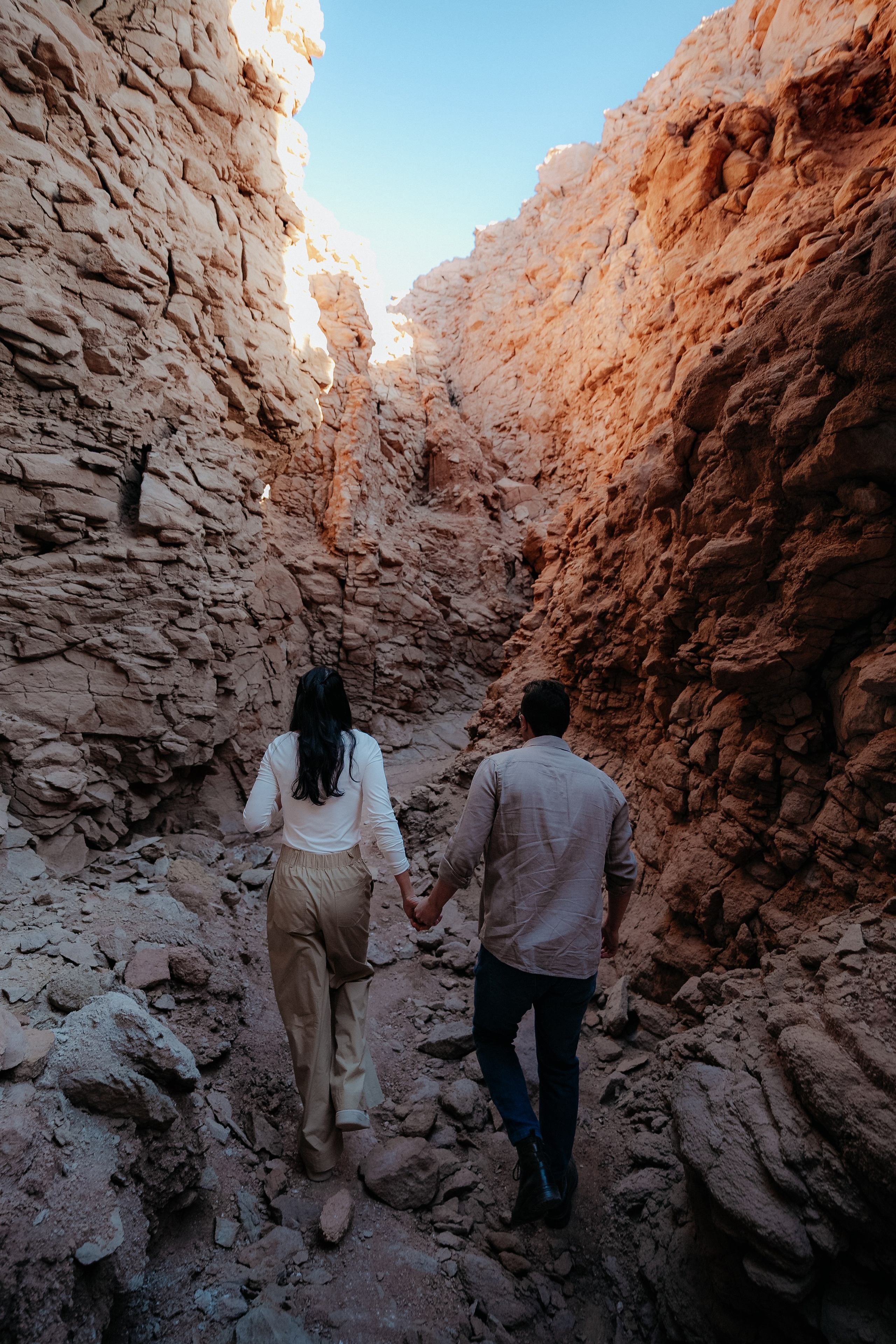 Sessão casual no Vale dos Cogumelos. Fotógrafo em San Pedro de Atacama