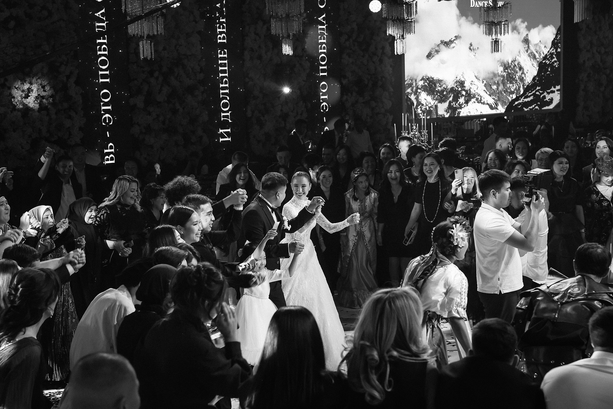 Свадебный и семейный фотограф в Бишкеке Давлетбаев Талгат