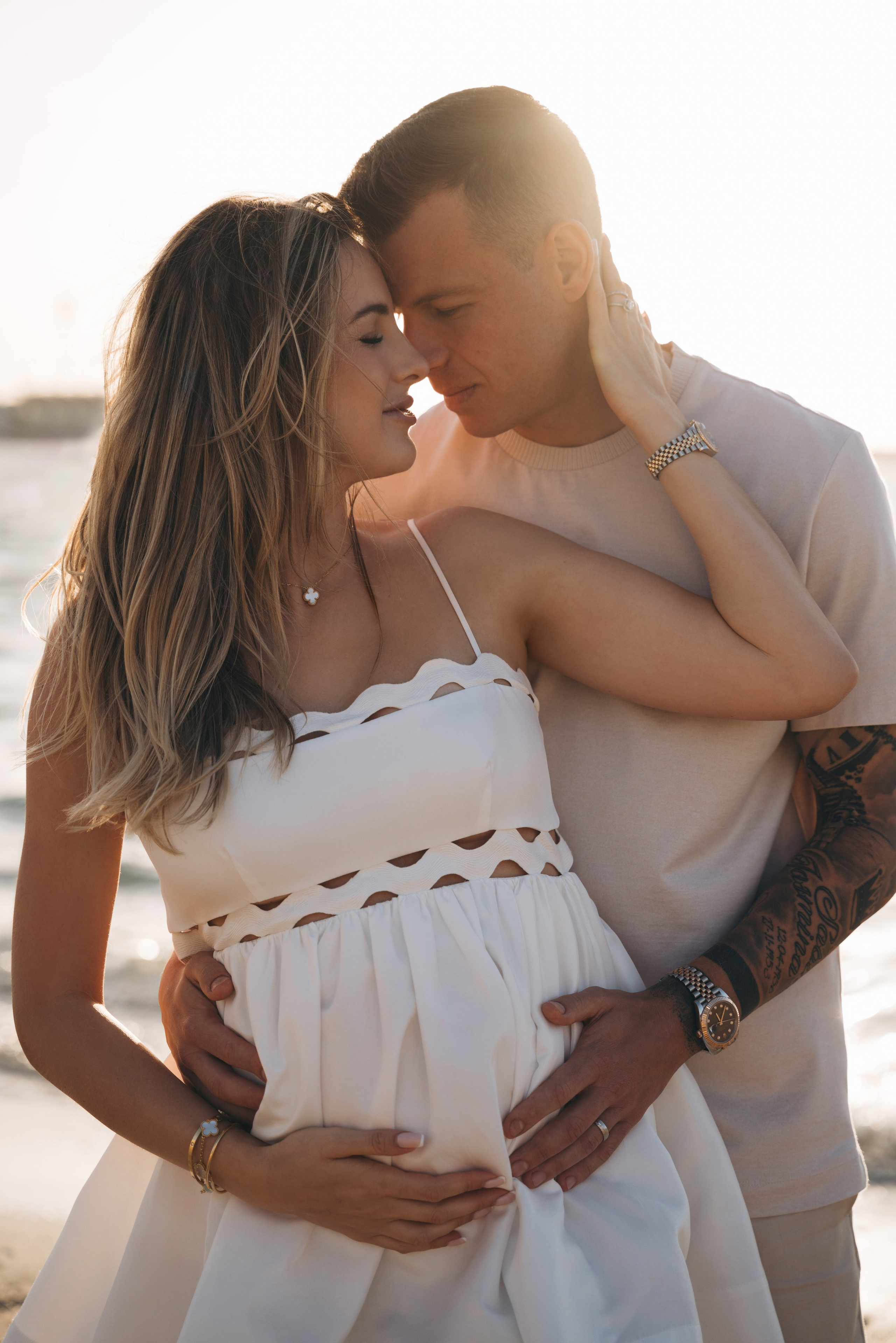 Creative gender reveal party. Angela Iakovleva — Family Photographer in Dubai