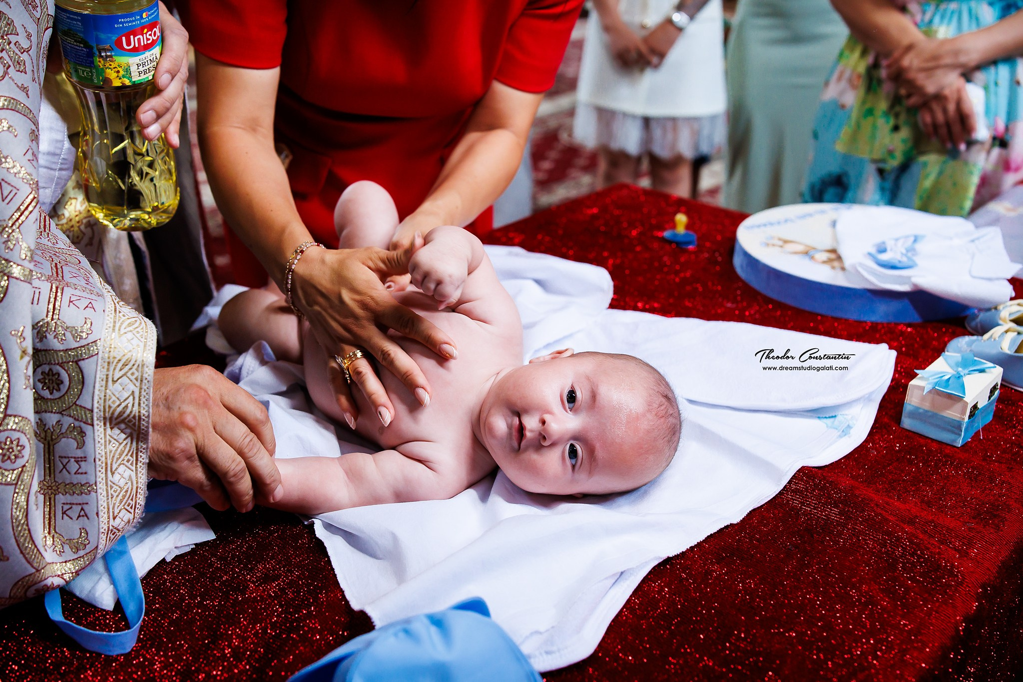 Botez. Dream Studio Galați – ședințe foto profesionale pentru familie, portrete și evenimente