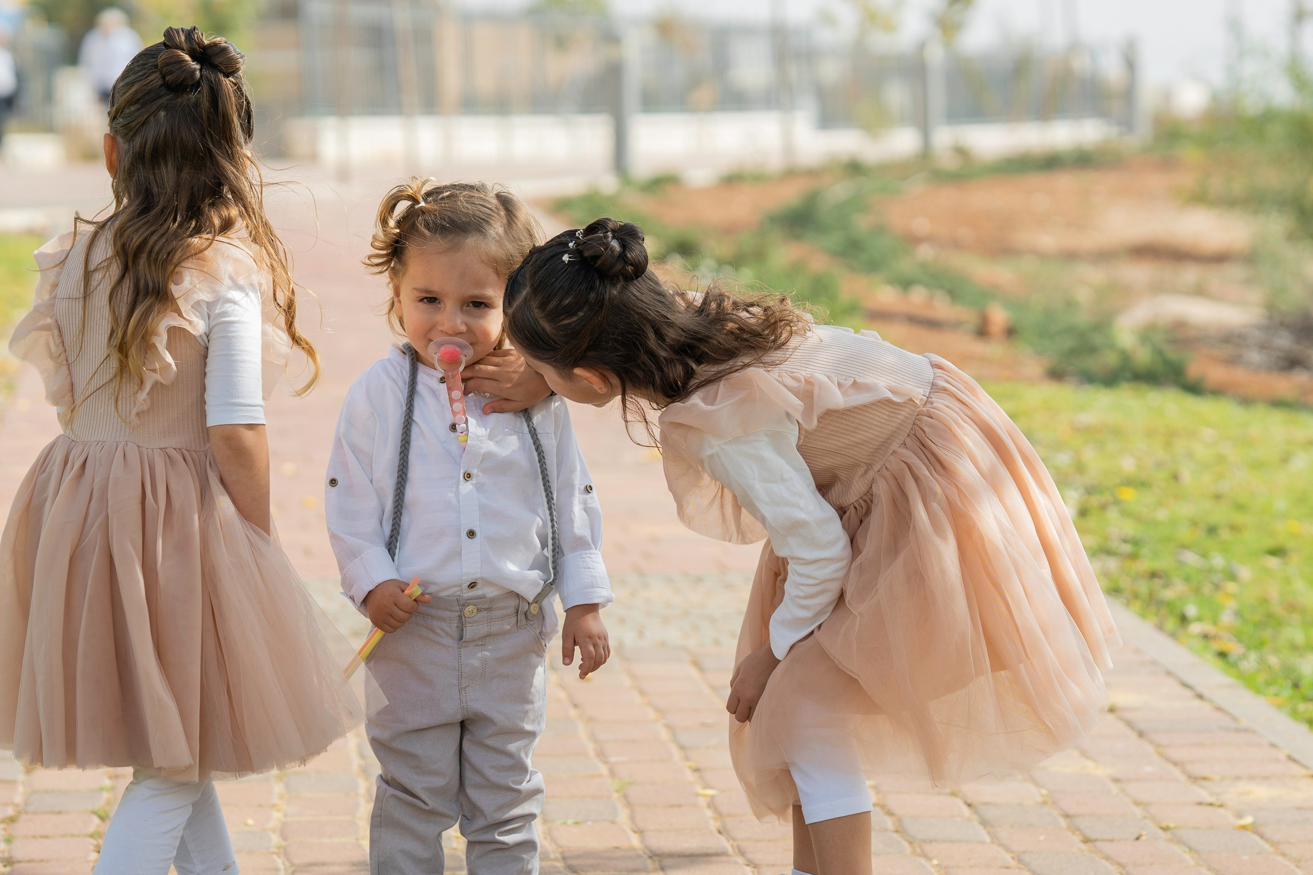 הברית של יוסף וחנה. יוסף מזרחי צילום חתונה, ברית וזוגיות. צלם מקצועי שאוהב להוציא אתכם הכי יפים ברגעים הכי מרגשים