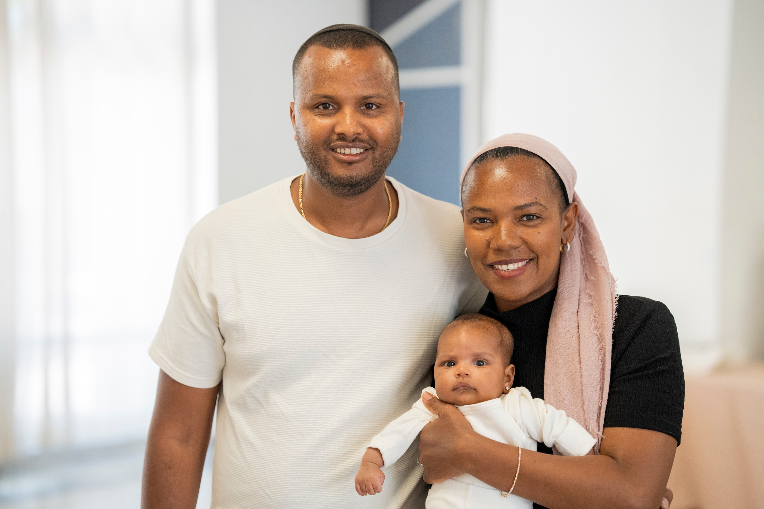 משפחת סלומון. יוסף מזרחי צילום חתונה, ברית וזוגיות. צלם מקצועי שאוהב להוציא אתכם הכי יפים ברגעים הכי מרגשים