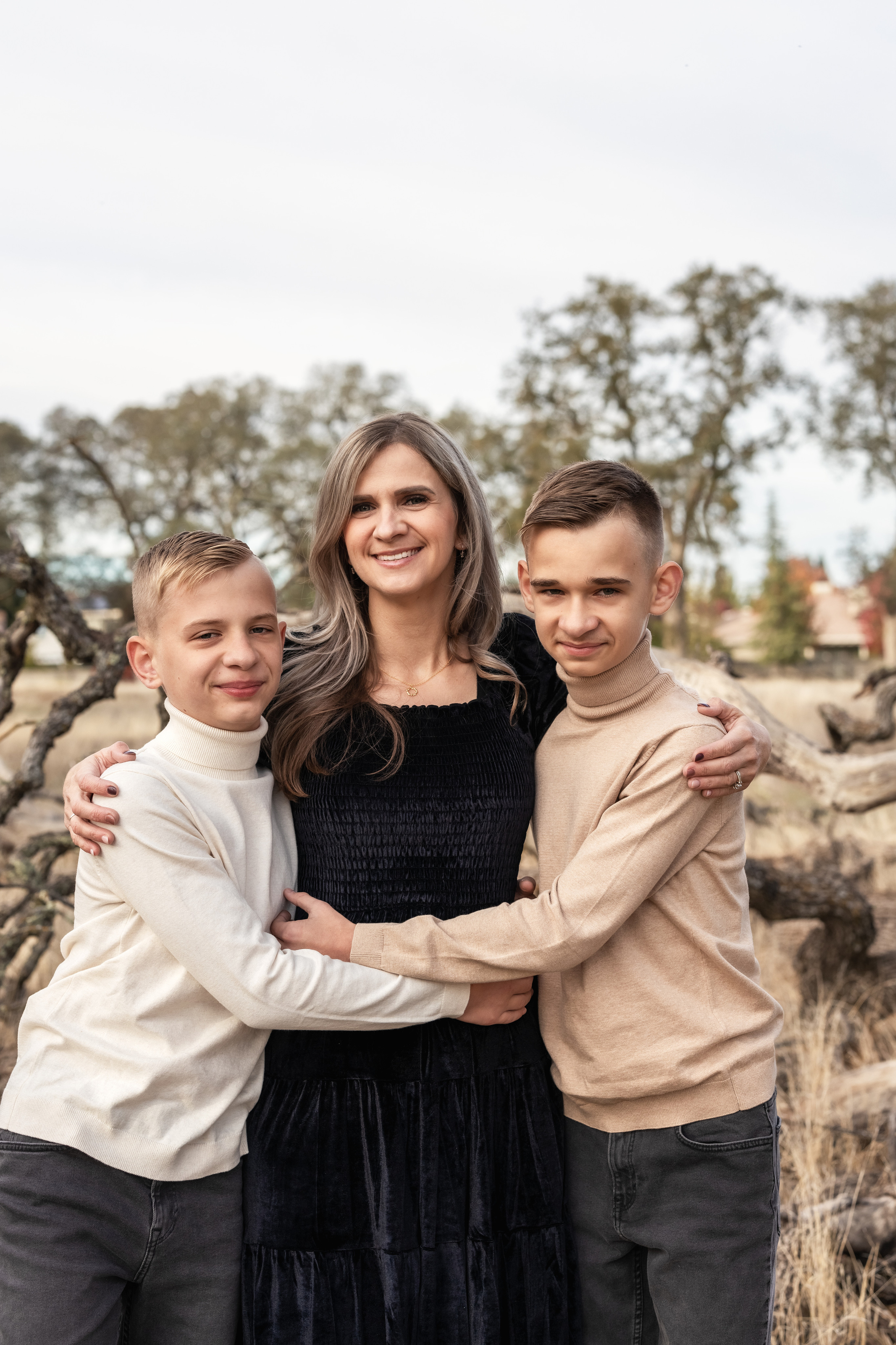 Family. ArtFeather Photography. Sacramento, California
