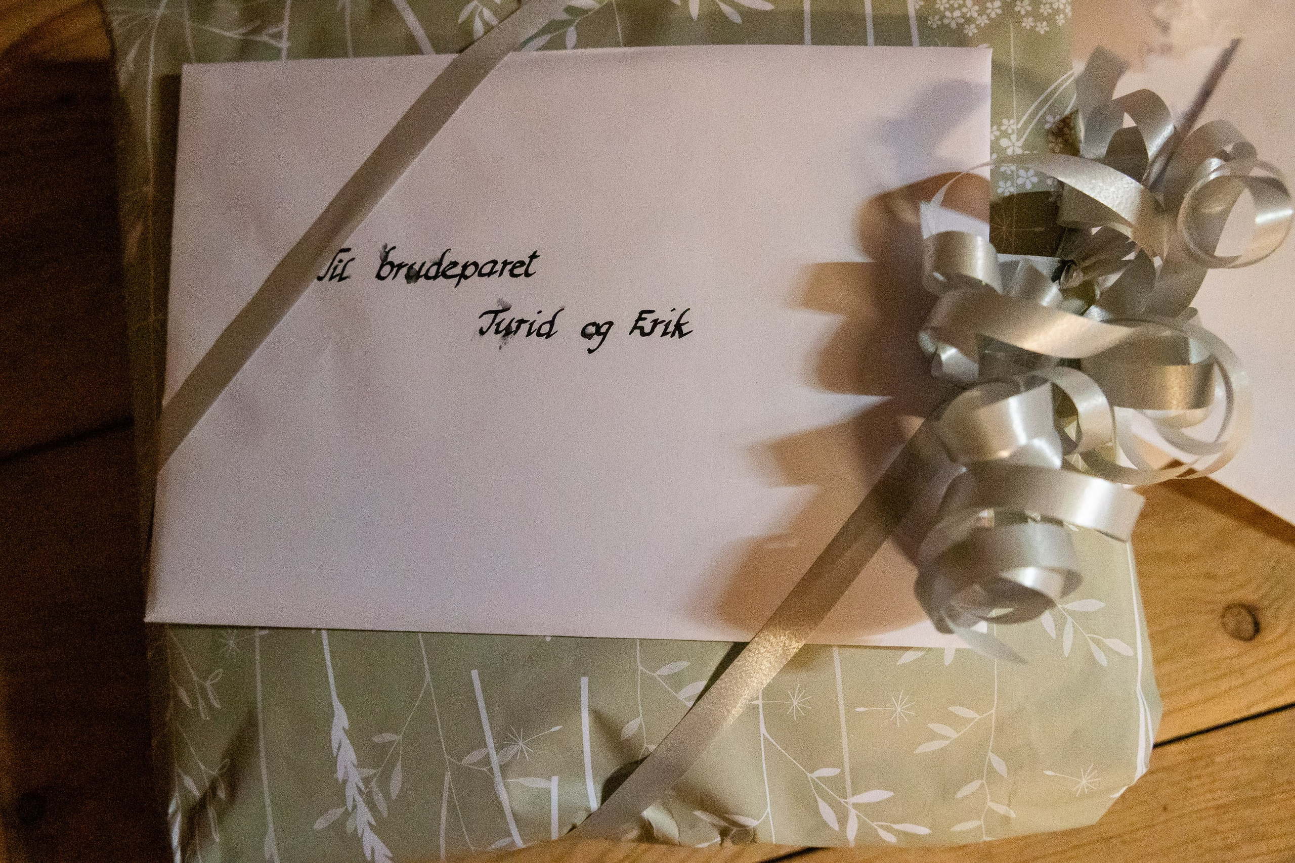 Bryllupsfotografering på Tromøya i Arendal. Bryllupsfotograf i Oslo og Rogaland — Meisal Media