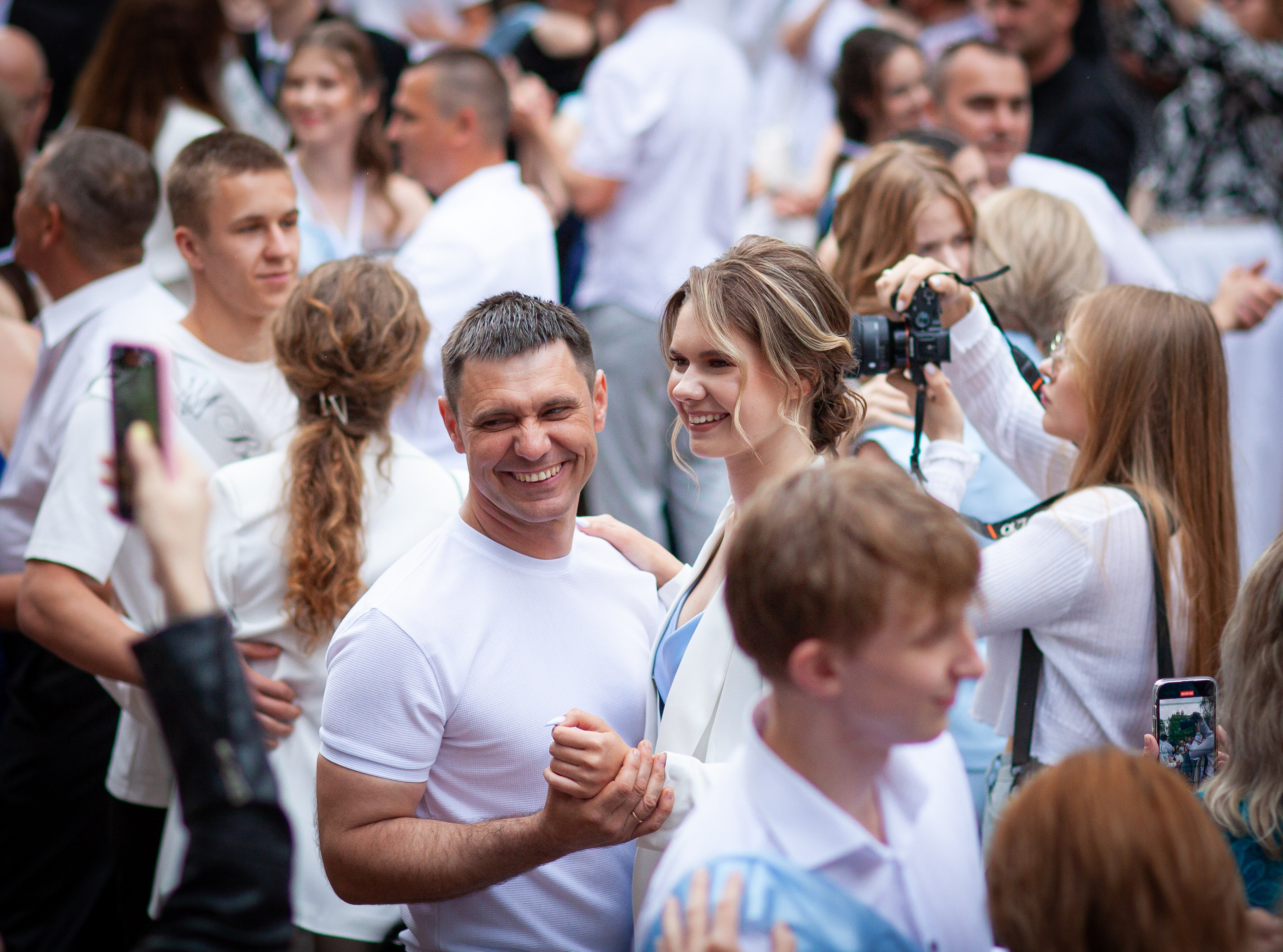Пример фотосессии последний звонок и выпускной 11А, все в куче по очереди