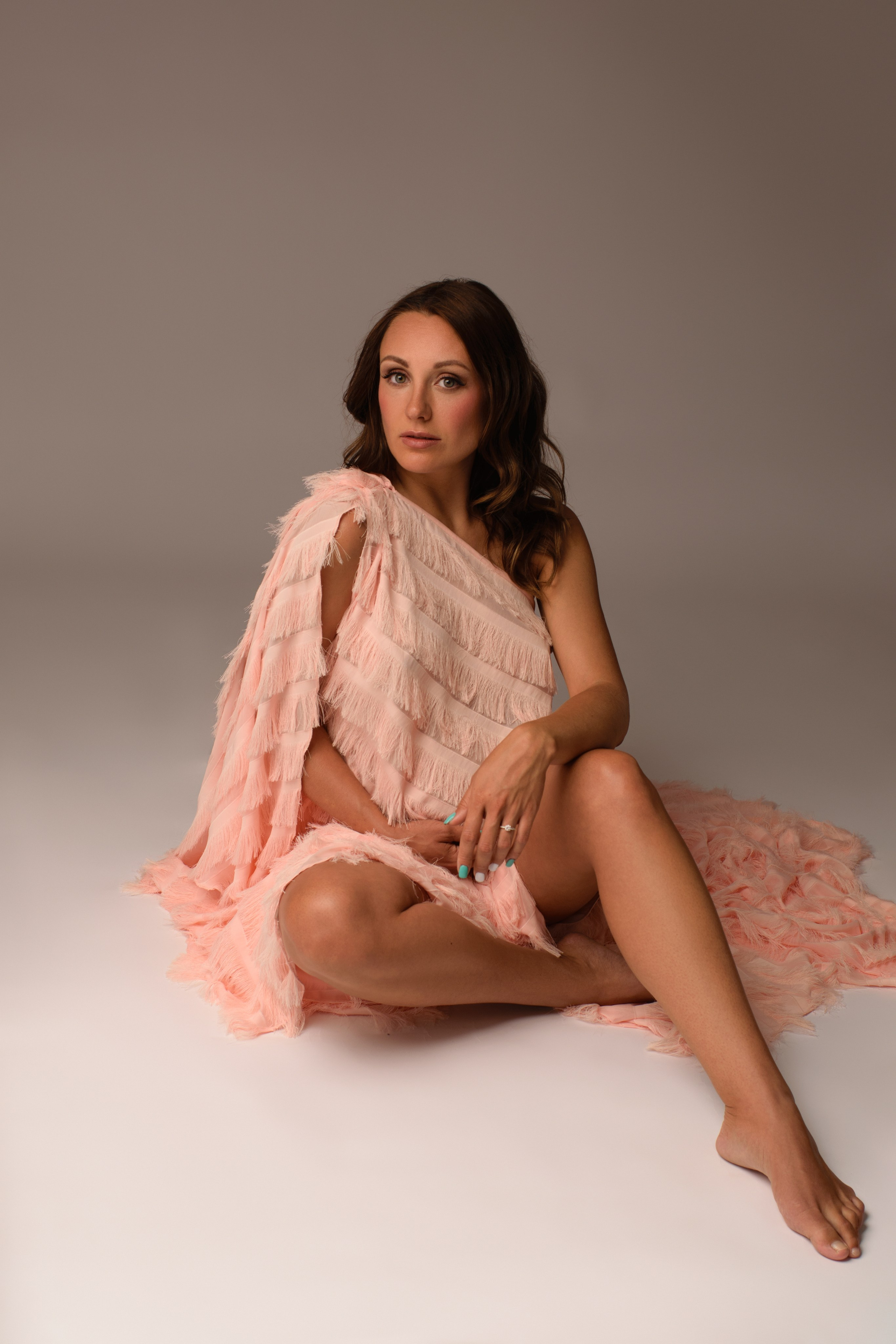 Babybauch Fotoshooting im Studio und on Location. Neugeborene, Baby Fotografin in Düren (NRW) - Vitalina Unruh