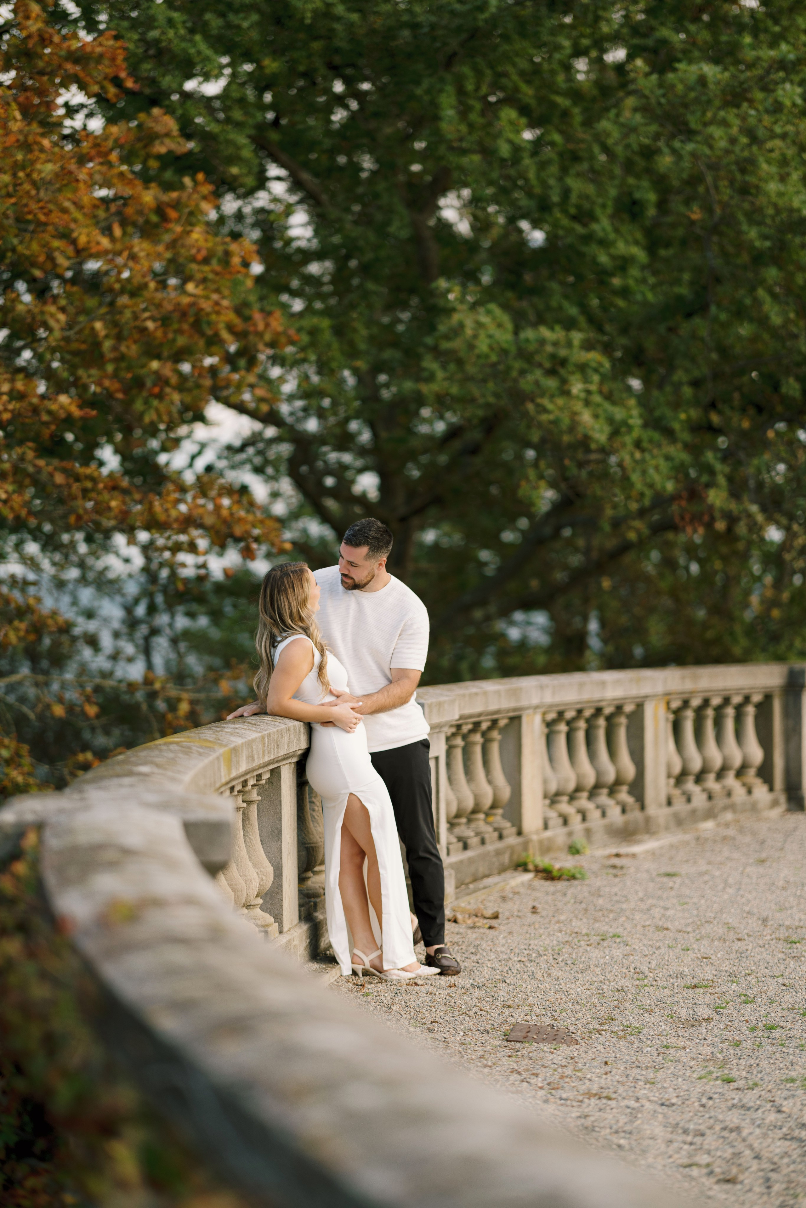 Coastal Elegance in Newport. Rhode Island Wedding Photographer Tati Simpson