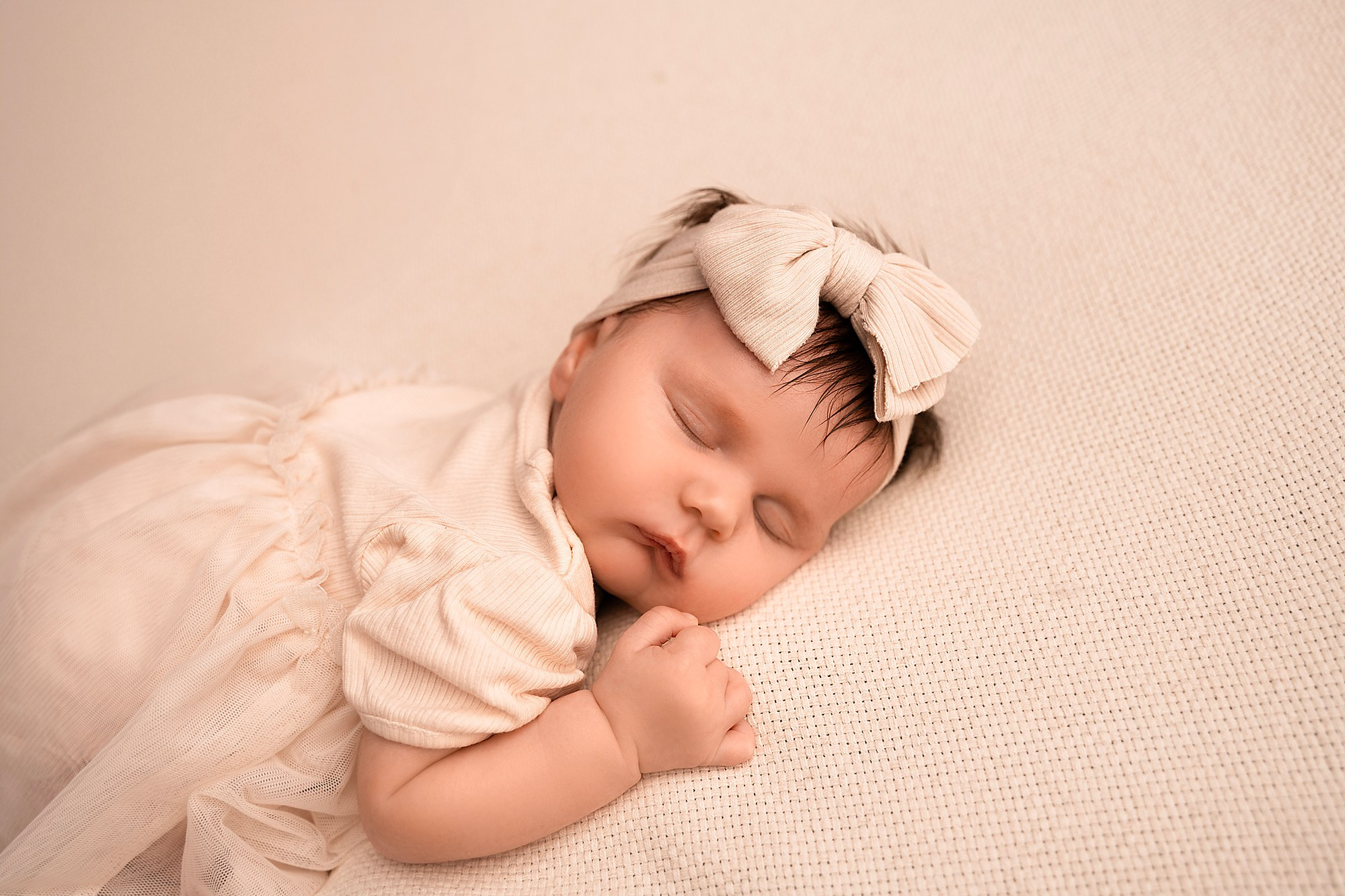 Sesja newborn. VideofotKA.pl