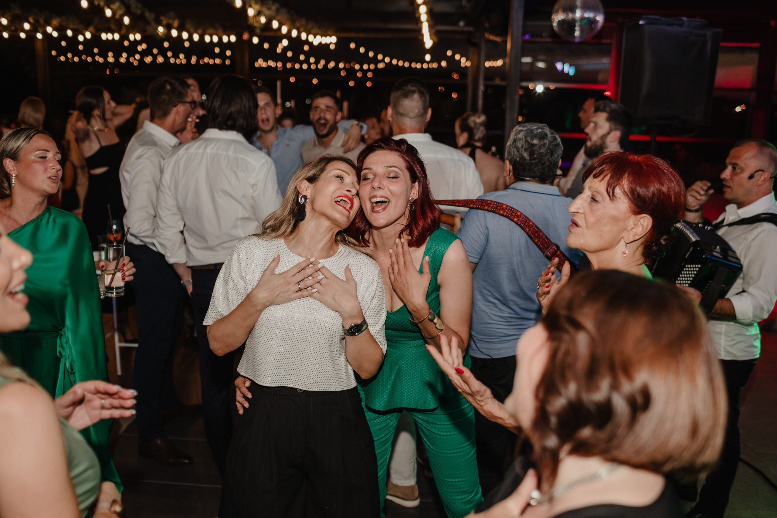 Leona & Ivan. Wedding photographer based in Novi Sad, Marko Milivojevic