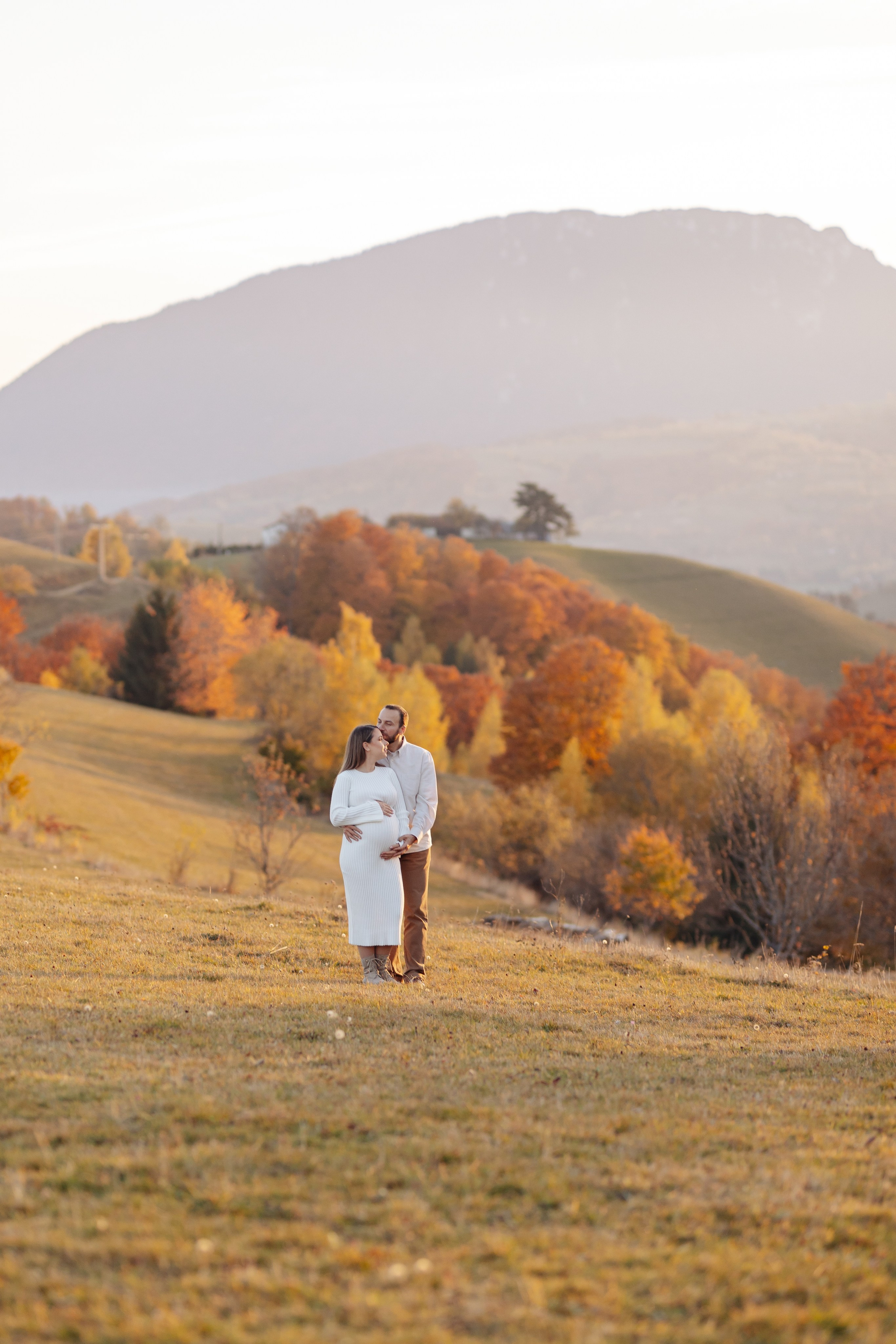 Ioana & Gigi. Cristina Andronache fotograf Brașov fotograf de familie fotograf de nunta Brașov