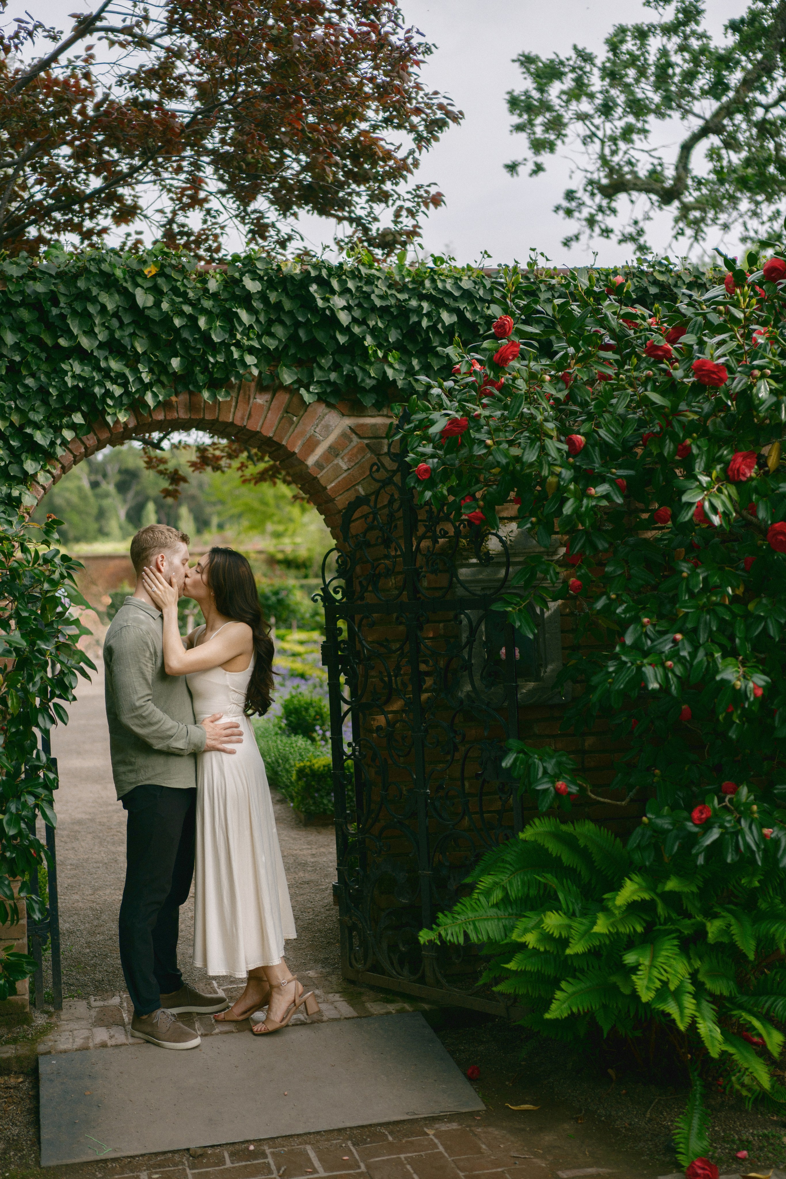 Engagement at Filoli Historic House & World-Class Garden. Wedding Photography & Videography Team in California, Los Angeles, San Francisco, San Diego and Travel