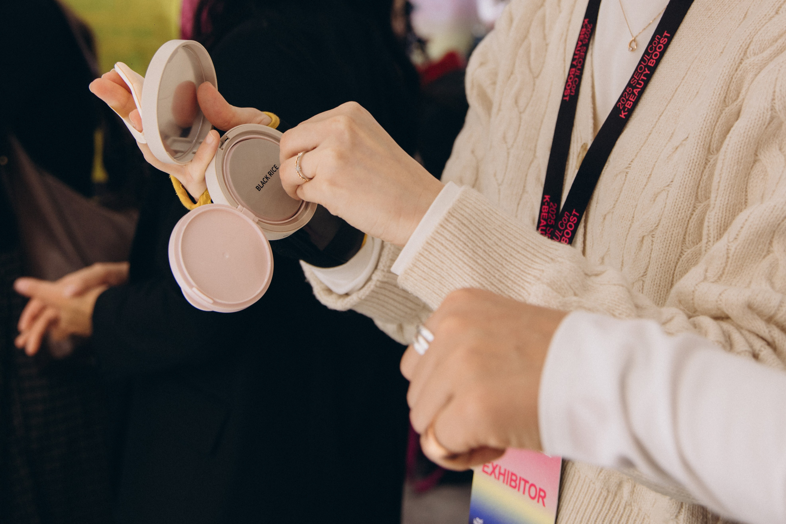 Seoul beauty expo 2025 (Black Rice). Portrait photographer in South Korea Olga Lian