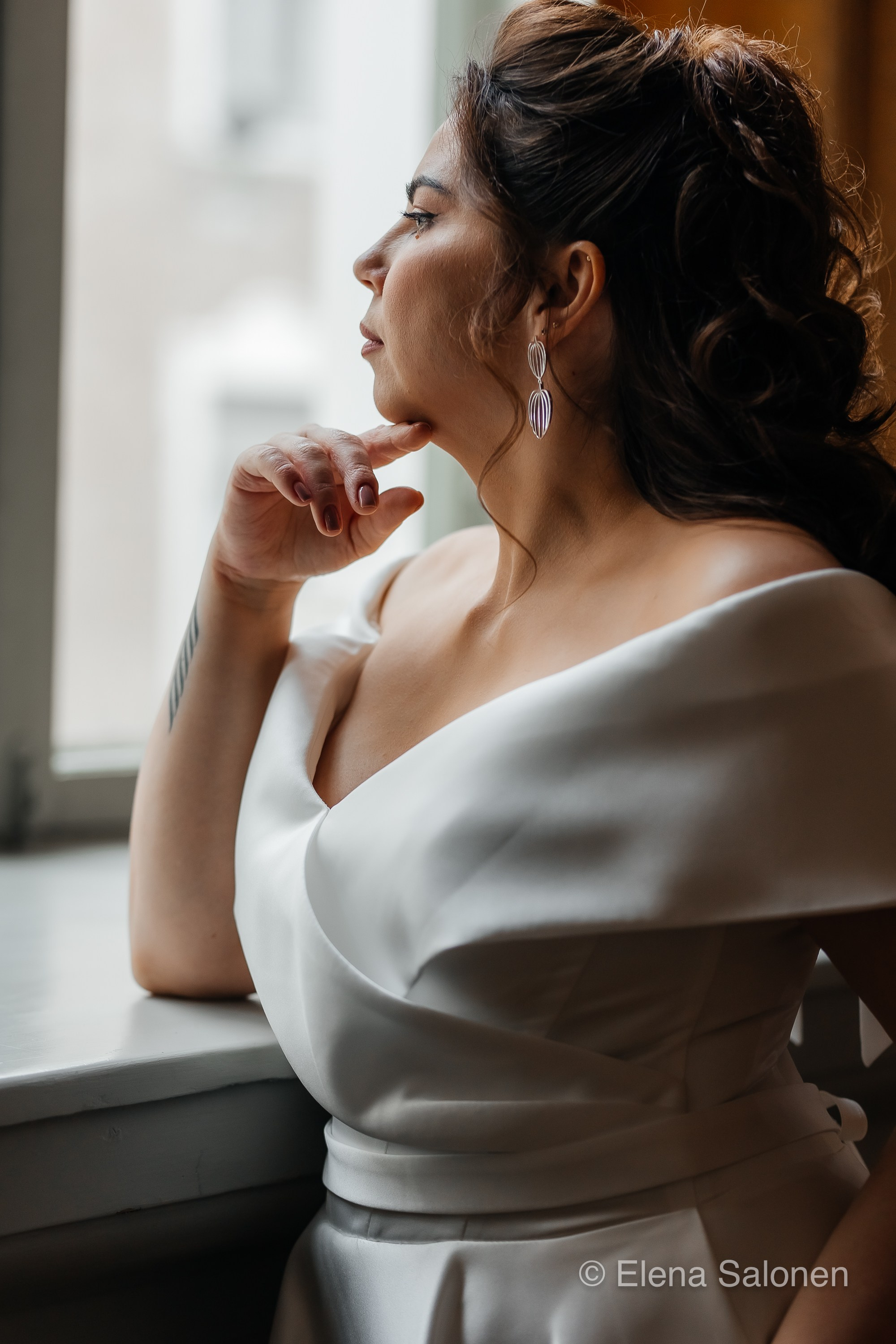 Iso hääkuvaus Helsingissä. Valokuvaaja Lahti, Helsinki Elena Salonen