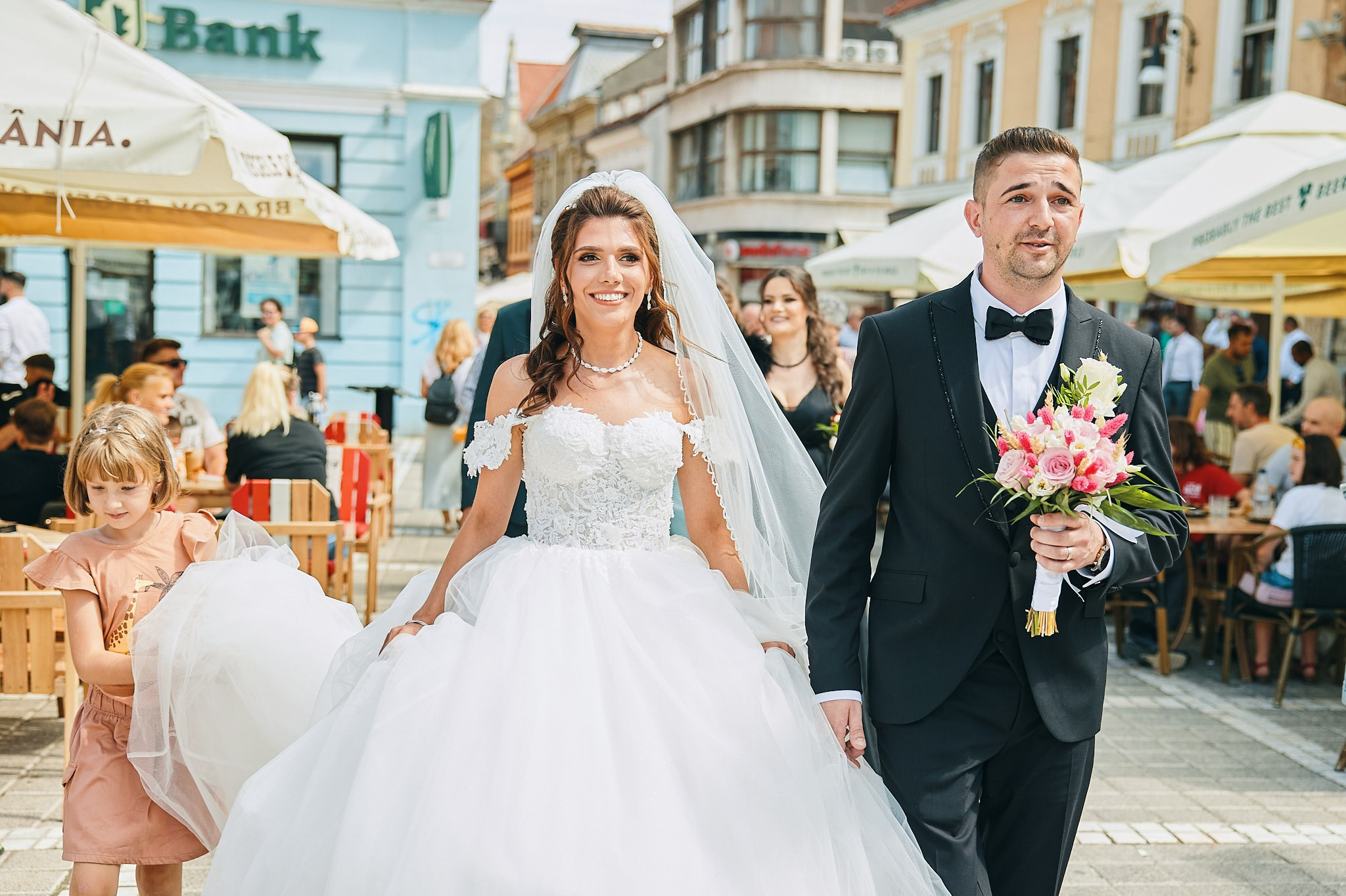 Bogdan Vancea | Fotograf Nunta | Fotograf Botez |