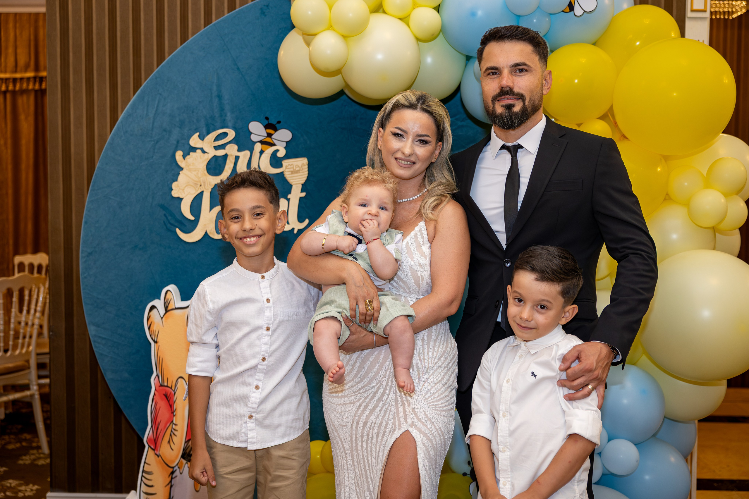 Eric Ionut. Moments By Gub