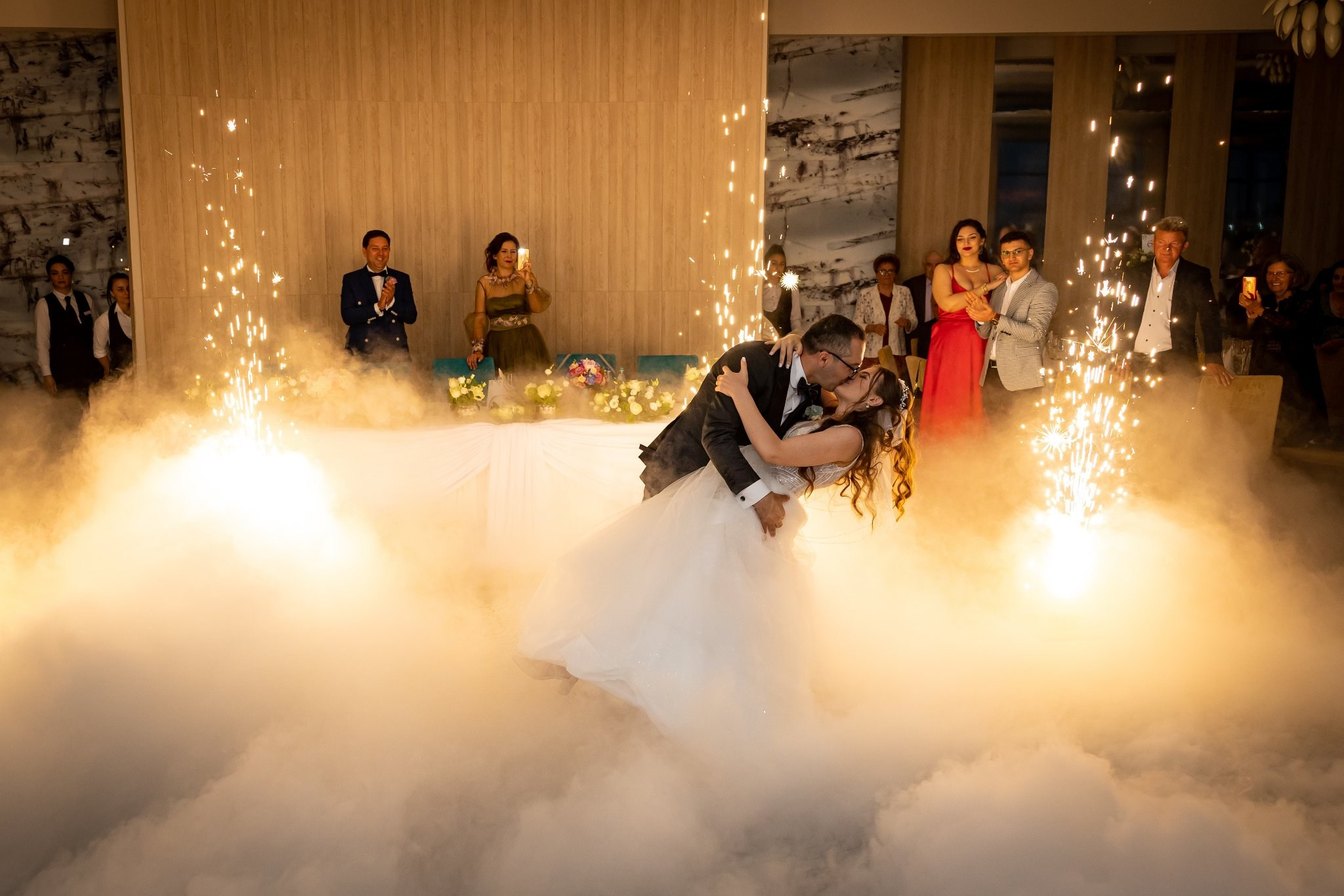 Laurentiu si Ilenca. Fotograf Nuntă Constanța - Moments by Gub