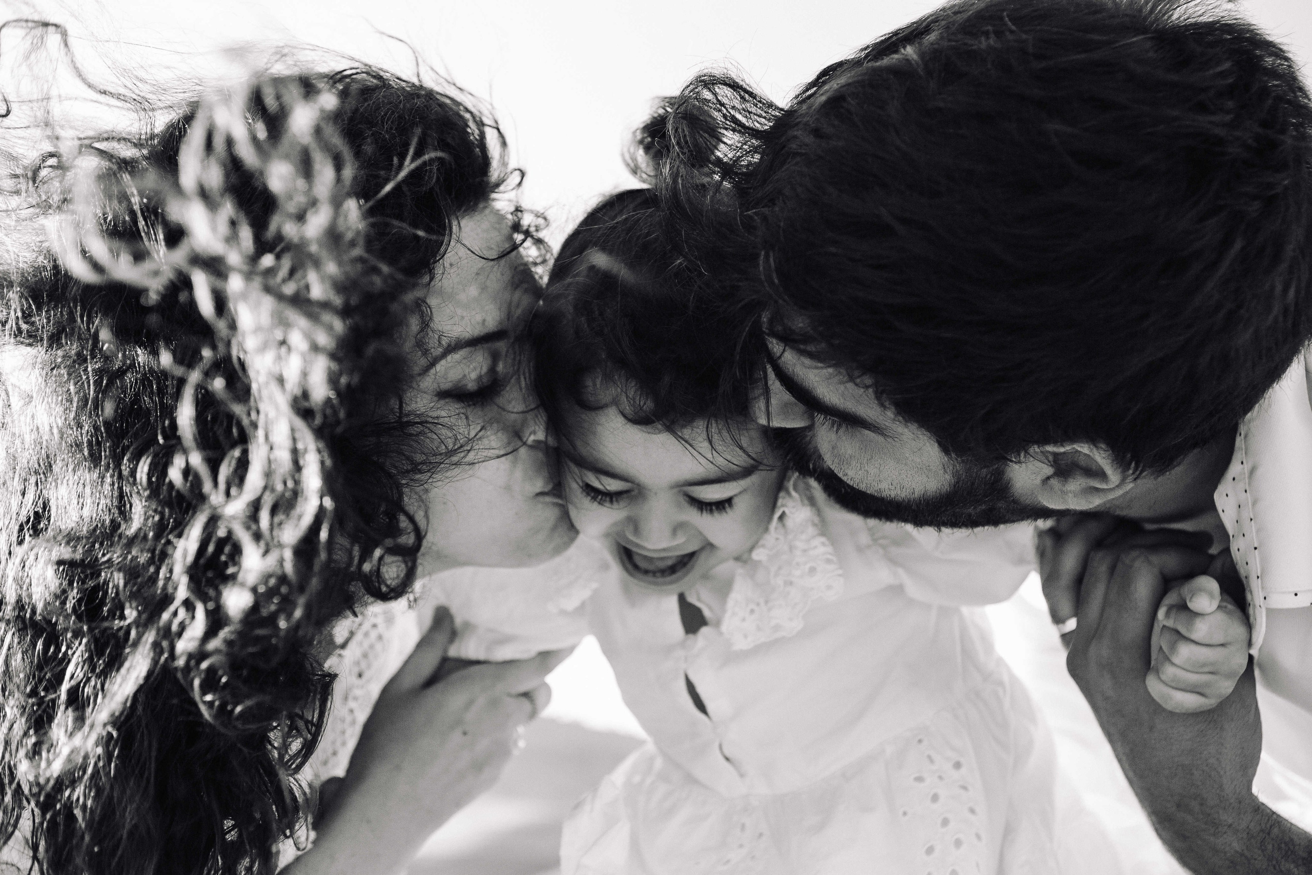PREGNANT PHOTOSESSION IN THE DESERT. PHOTOGRAPHER IN ISRAEL