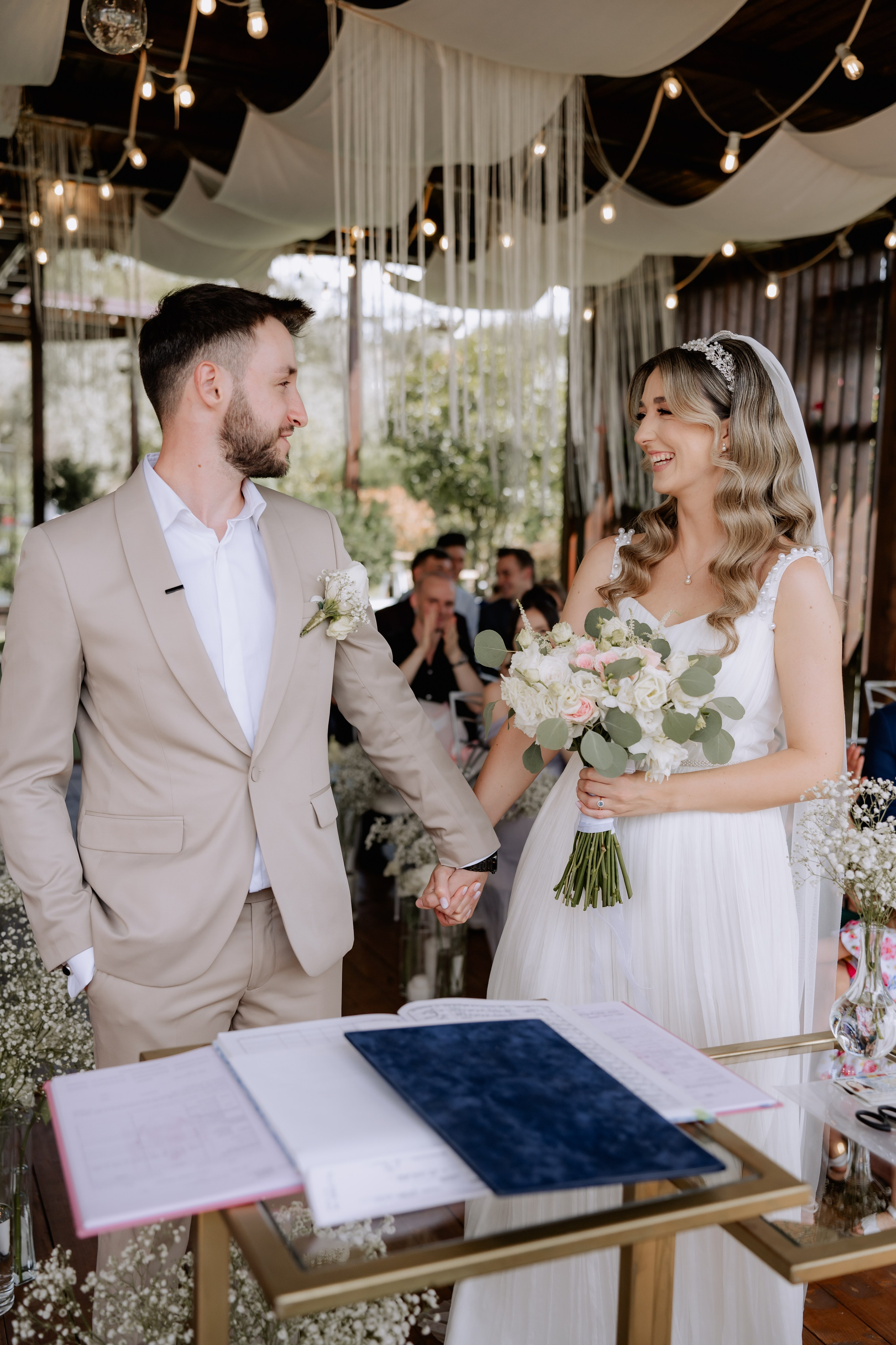 Madalina + Cosmin | Wedding day. Proud Vision Weddings | Wedding Photography & Film — Servicii profesionale Foto Video Nunta Iasi
