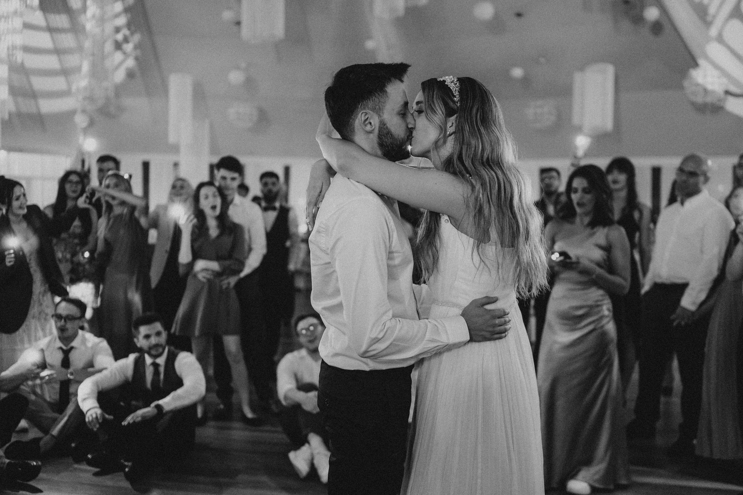 Madalina + Cosmin | Wedding day. Proud Vision Weddings | Wedding Photography & Film — Servicii profesionale Foto Video Nunta Iasi